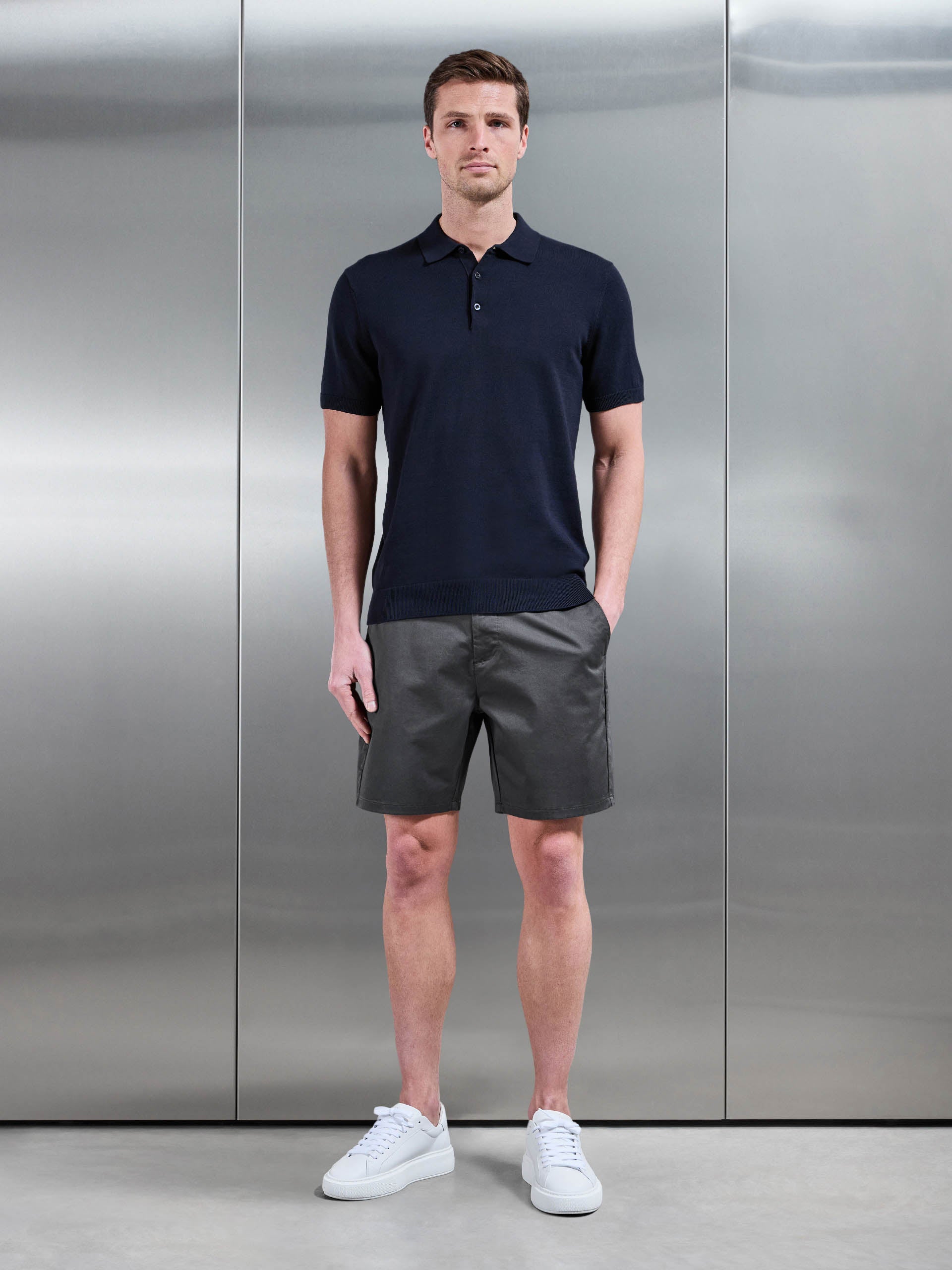 Tailored Chino Short in Grey