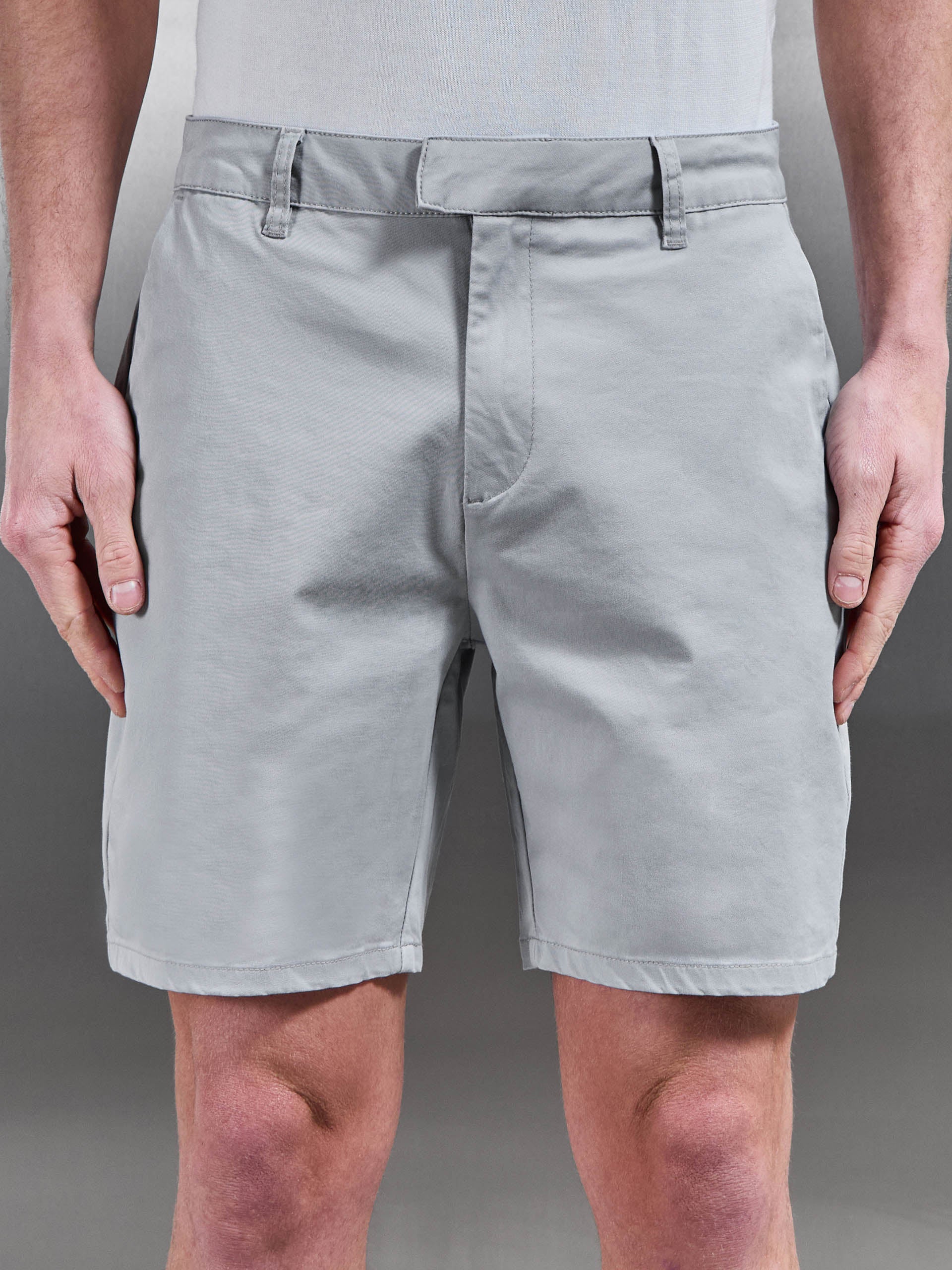 Tailored Chino Short in Mid Grey