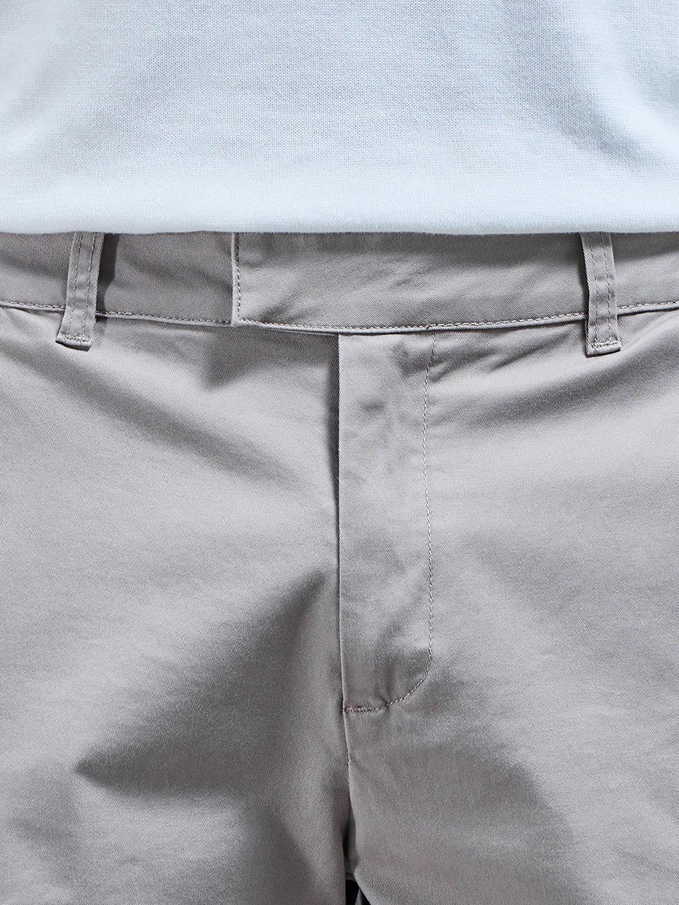 Tailored Chino Short in Taupe