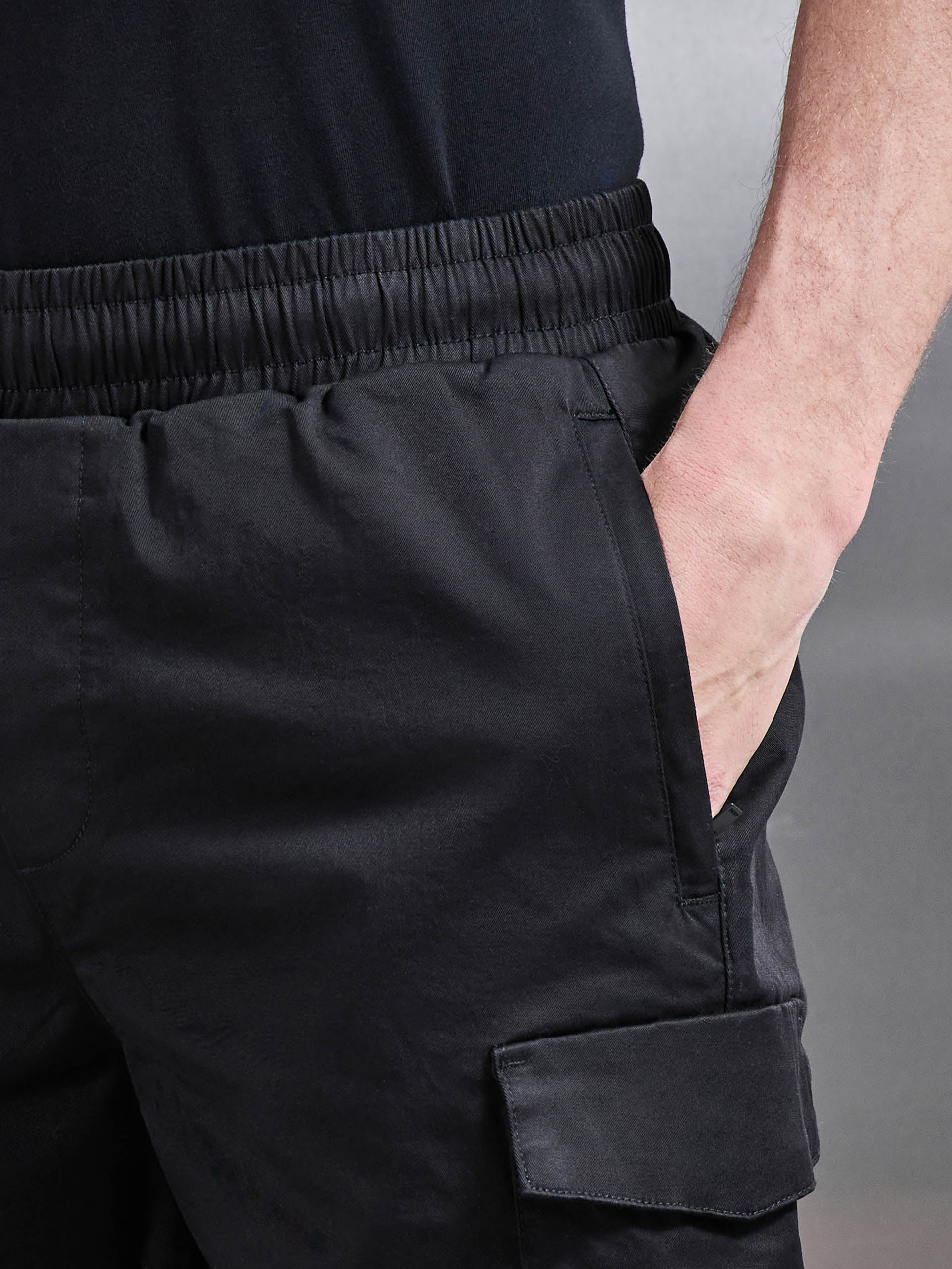 Tailored Drawstring Cargo Short in Black