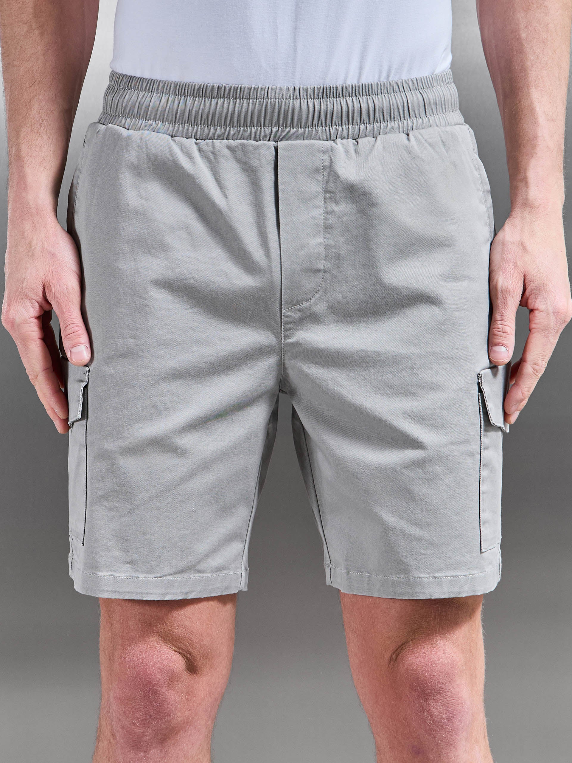Tailored Drawstring Cargo Short in Stone
