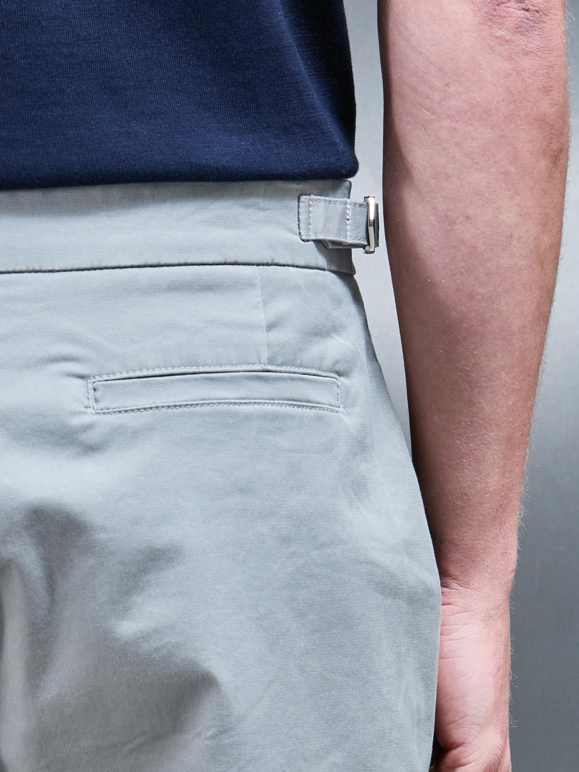 Tailored Side Adjuster Chino Short in Stone