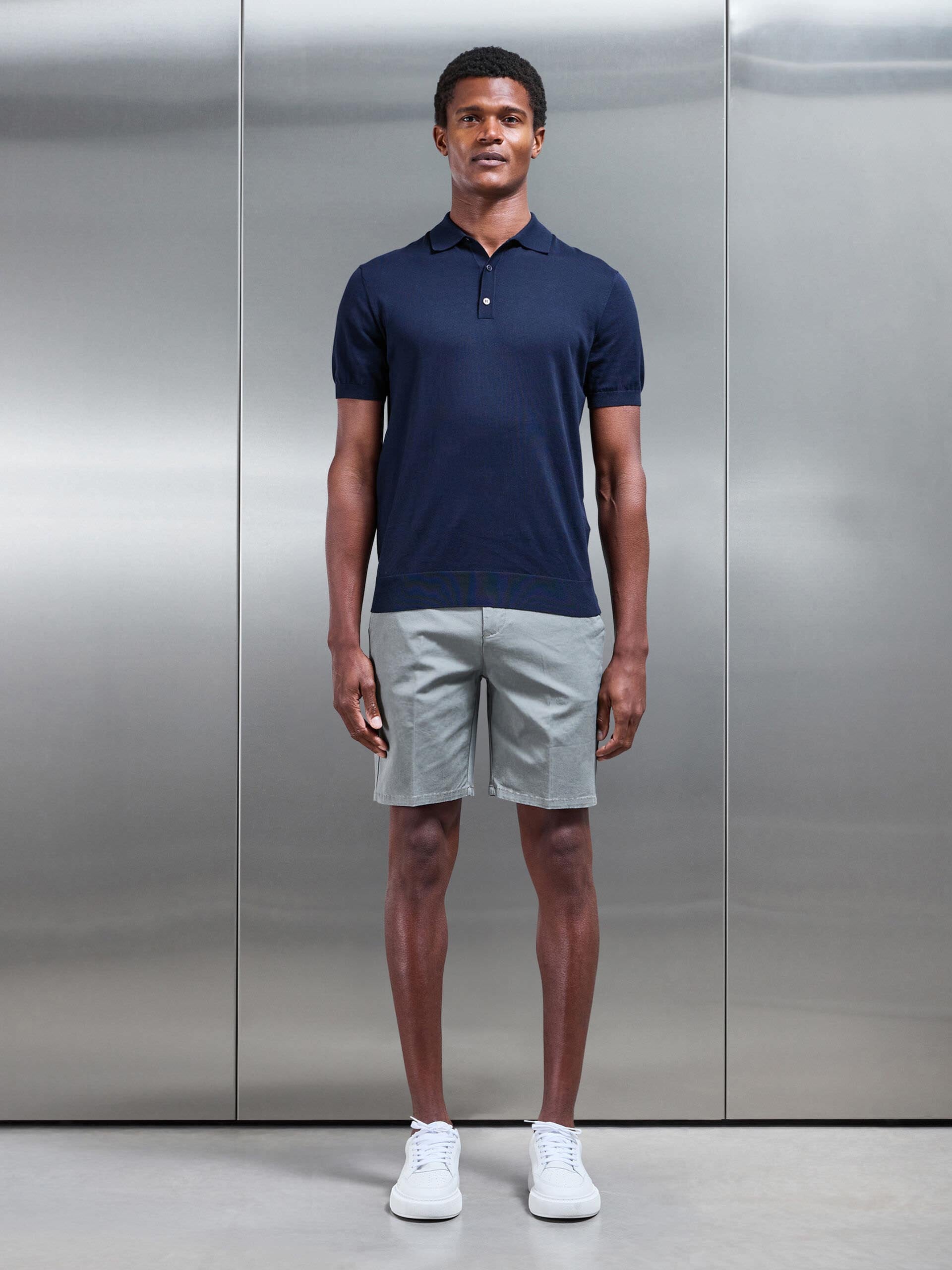 Tailored Side Adjuster Chino Short in Olive