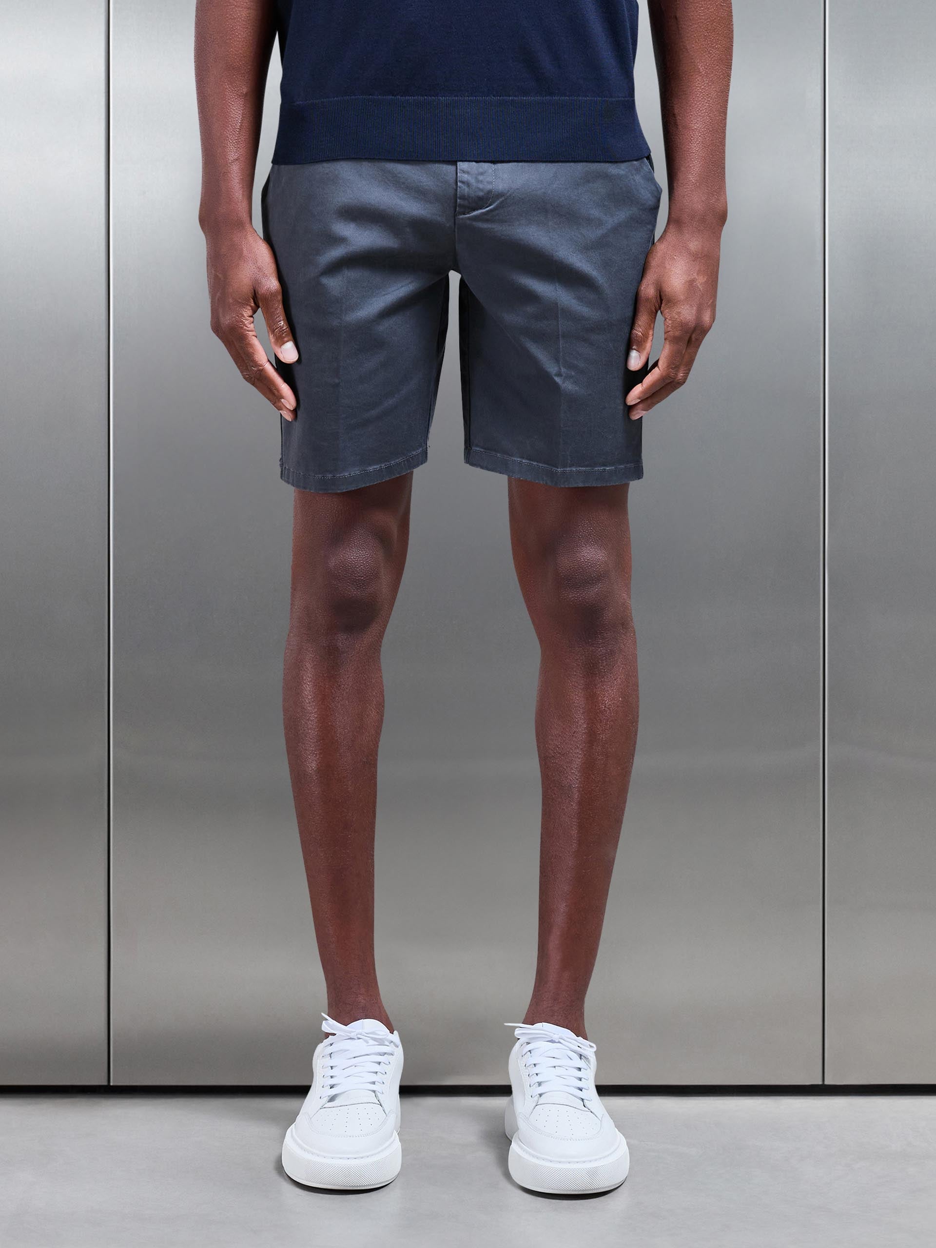 Tailored Side Adjuster Chino Short in Grey