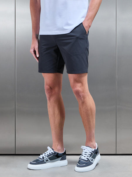 Technical Stretch Chino Short in Grey