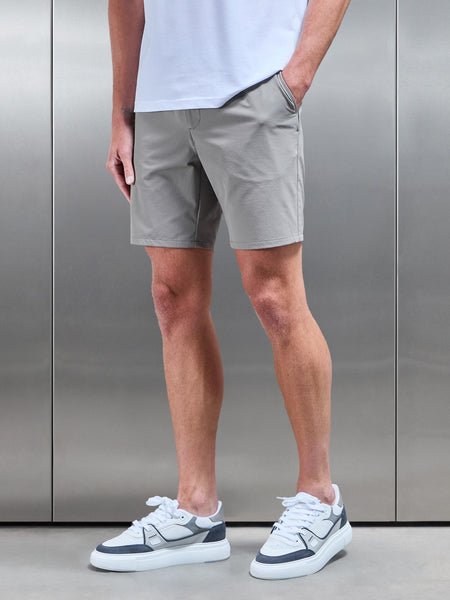 Technical Stretch Chino Short in Taupe