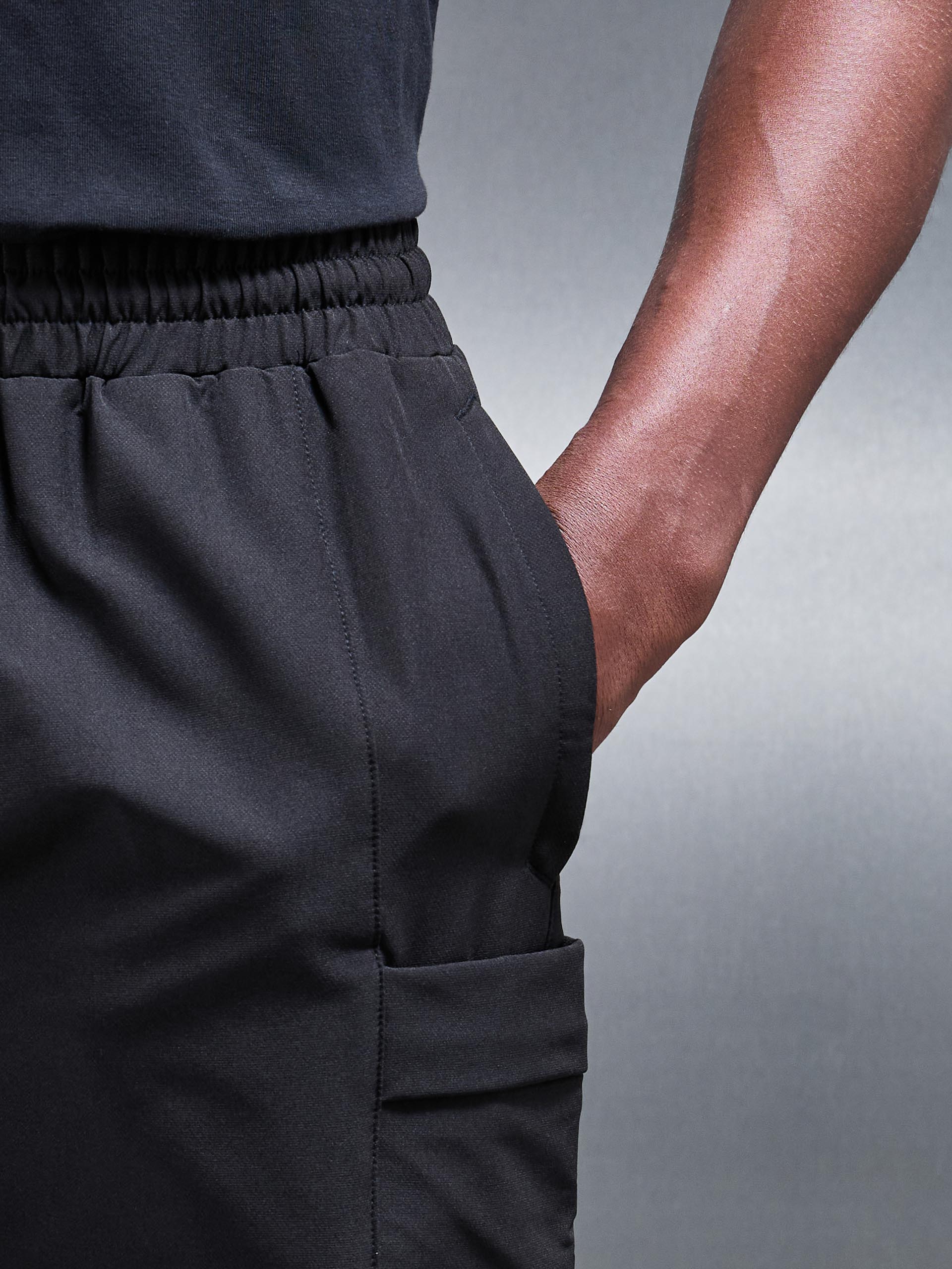 Technical Tailored Cargo Short in Black