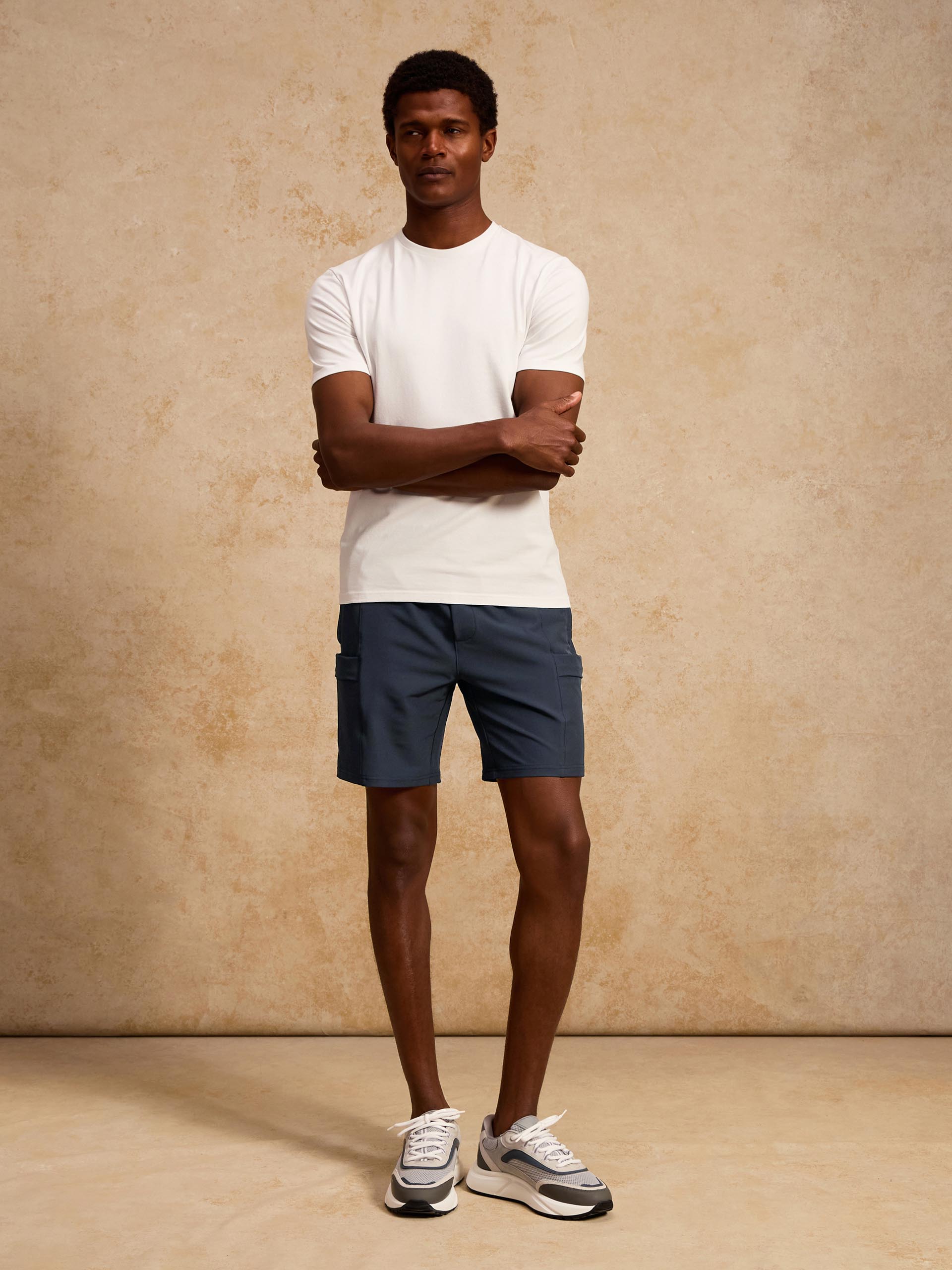 Technical Tailored Cargo Short in Grey