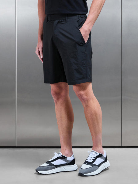 Technical Tailored Short in Black