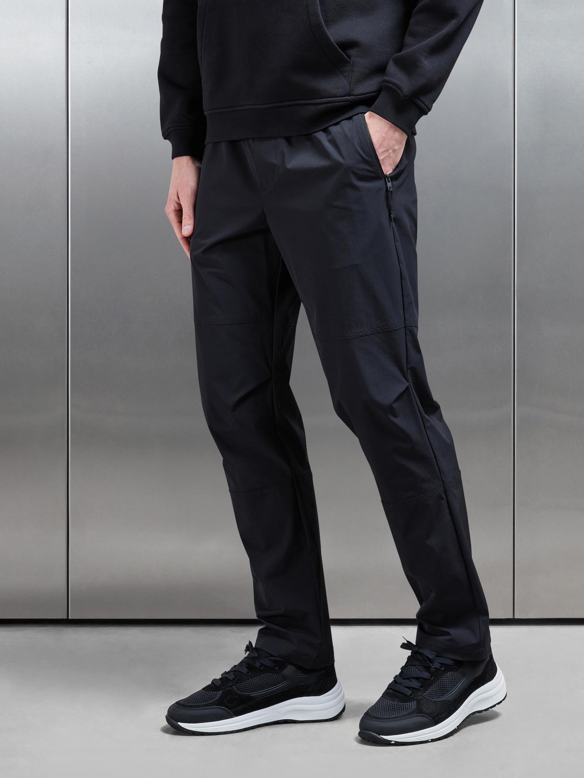 Technical Walking Pant in Black