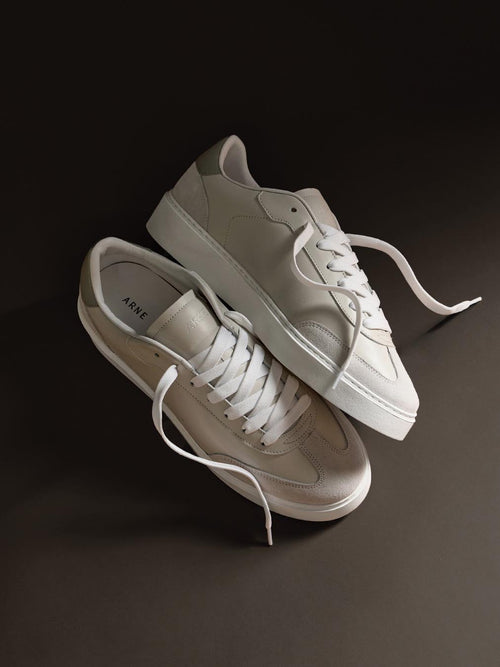 Tennis Trainer in Stone