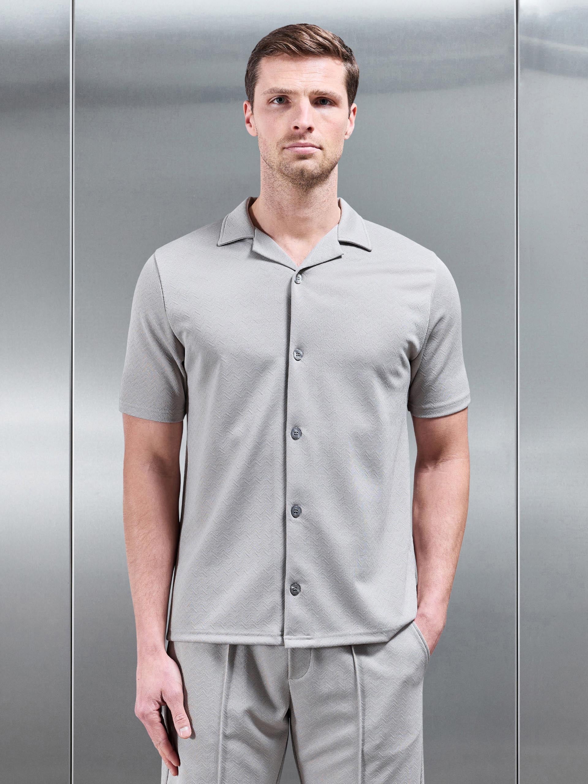 Textured Interlock Revere Collar Shirt in Stone