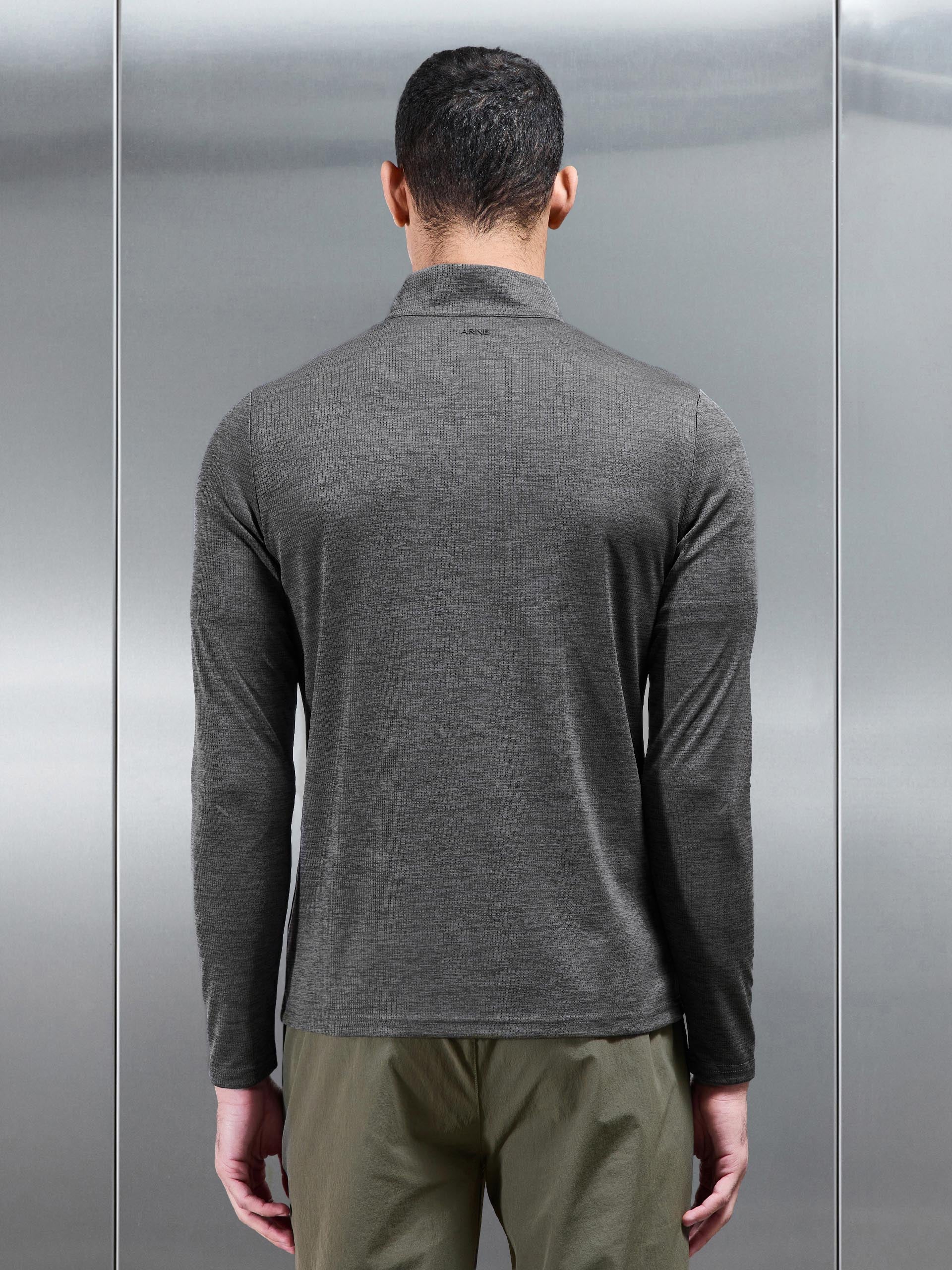 Trail Half Zip in Charcoal