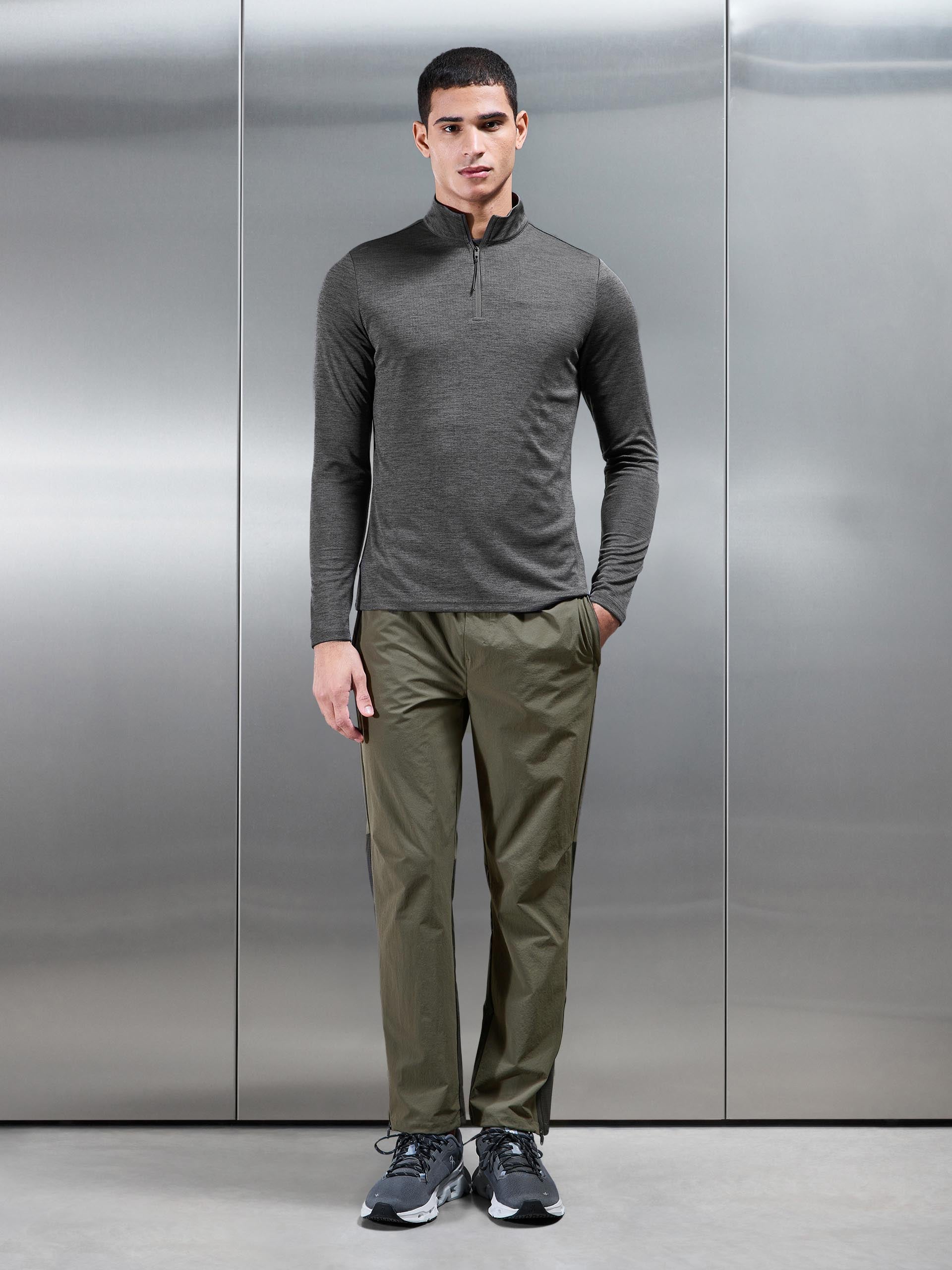 Trail Half Zip in Charcoal