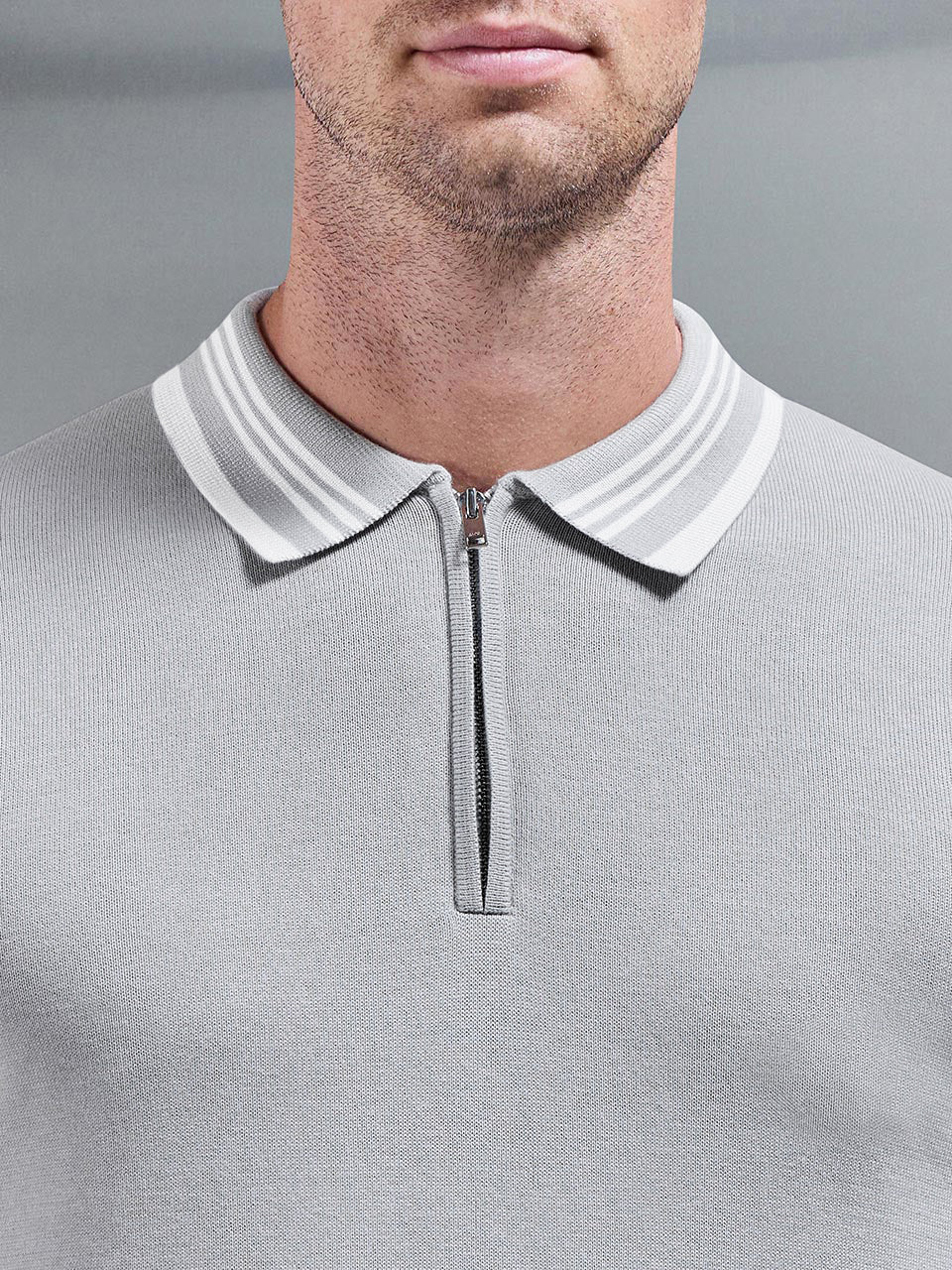 Tipped Knitted Polo Shirt in Mid Grey White