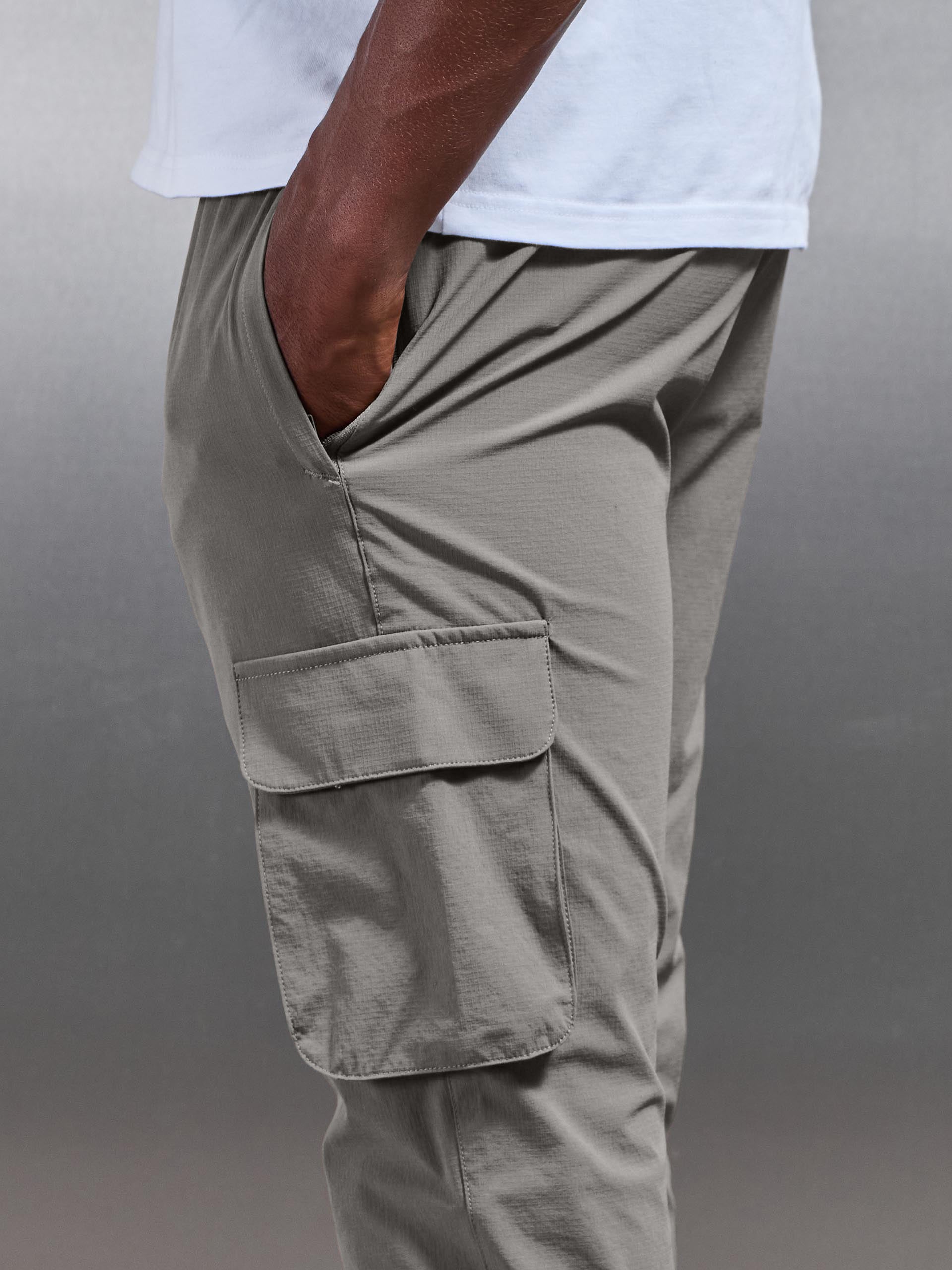Utility Cargo Pant in Olive