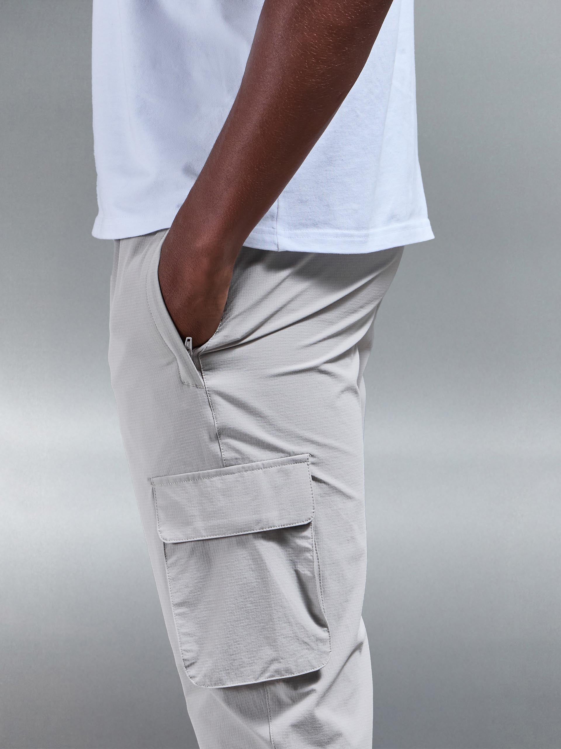 Utility Cargo Pant in Stone