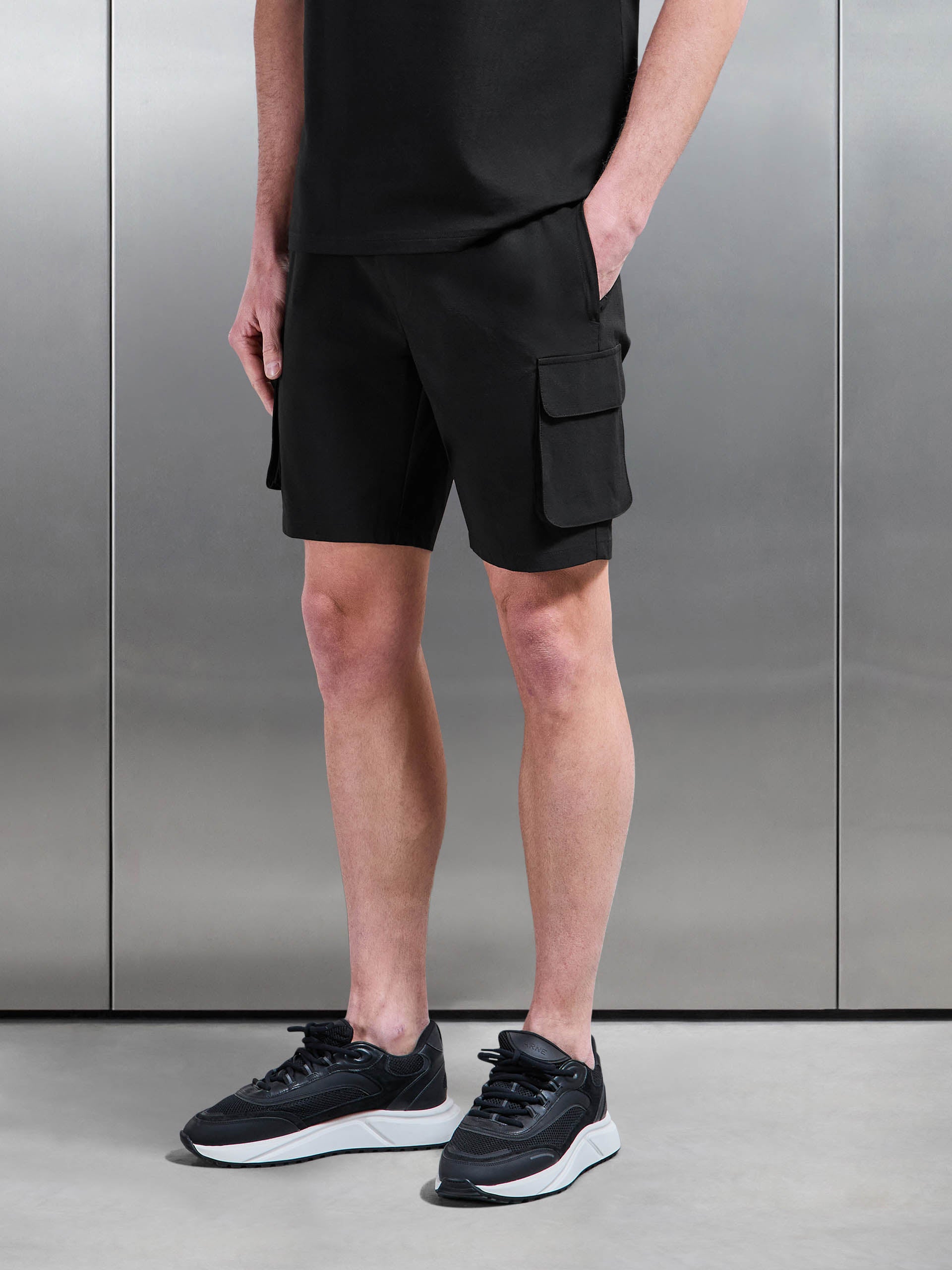 Utility Cargo Short in Black