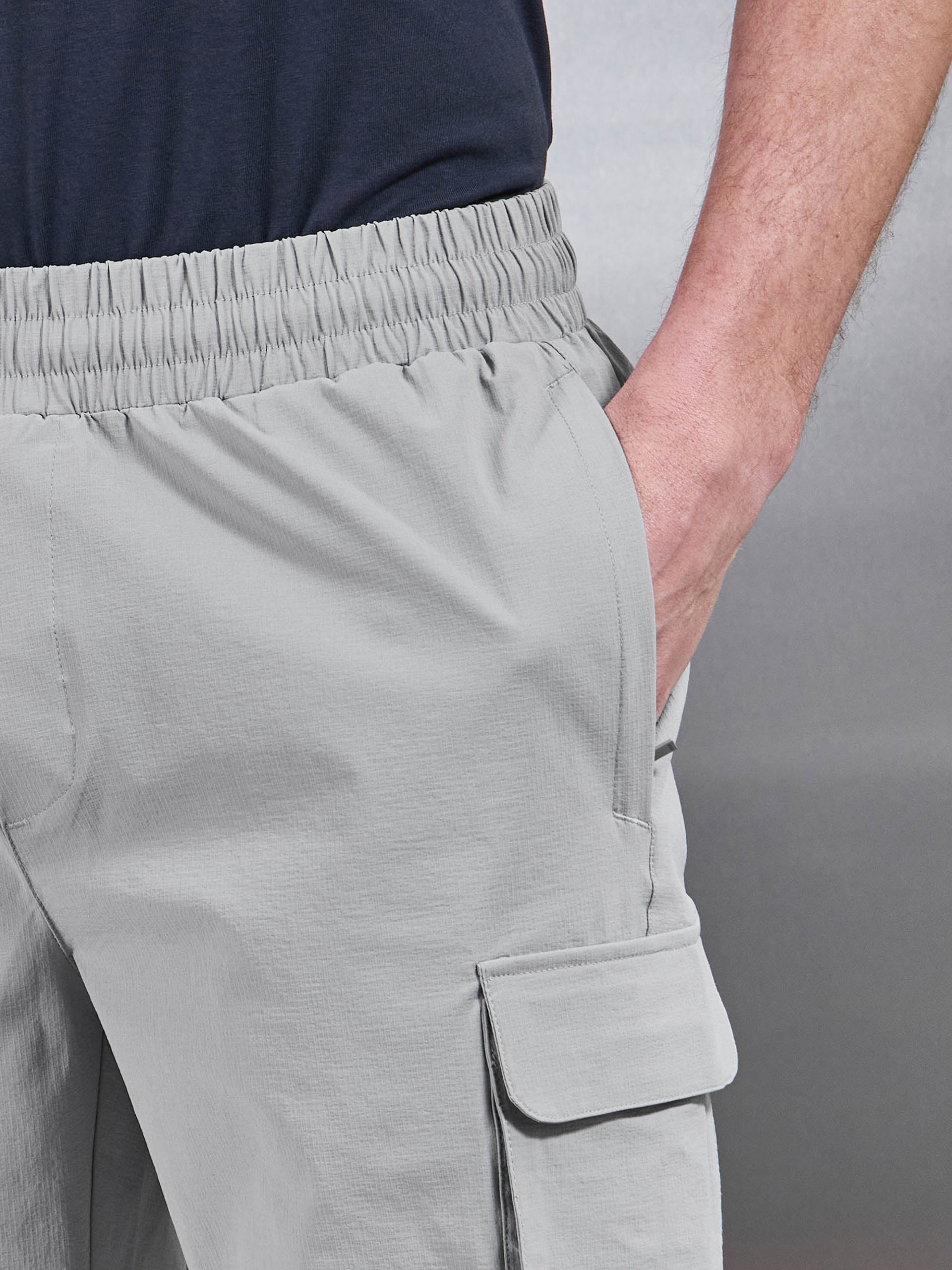 Utility Cargo Short in Mid Grey