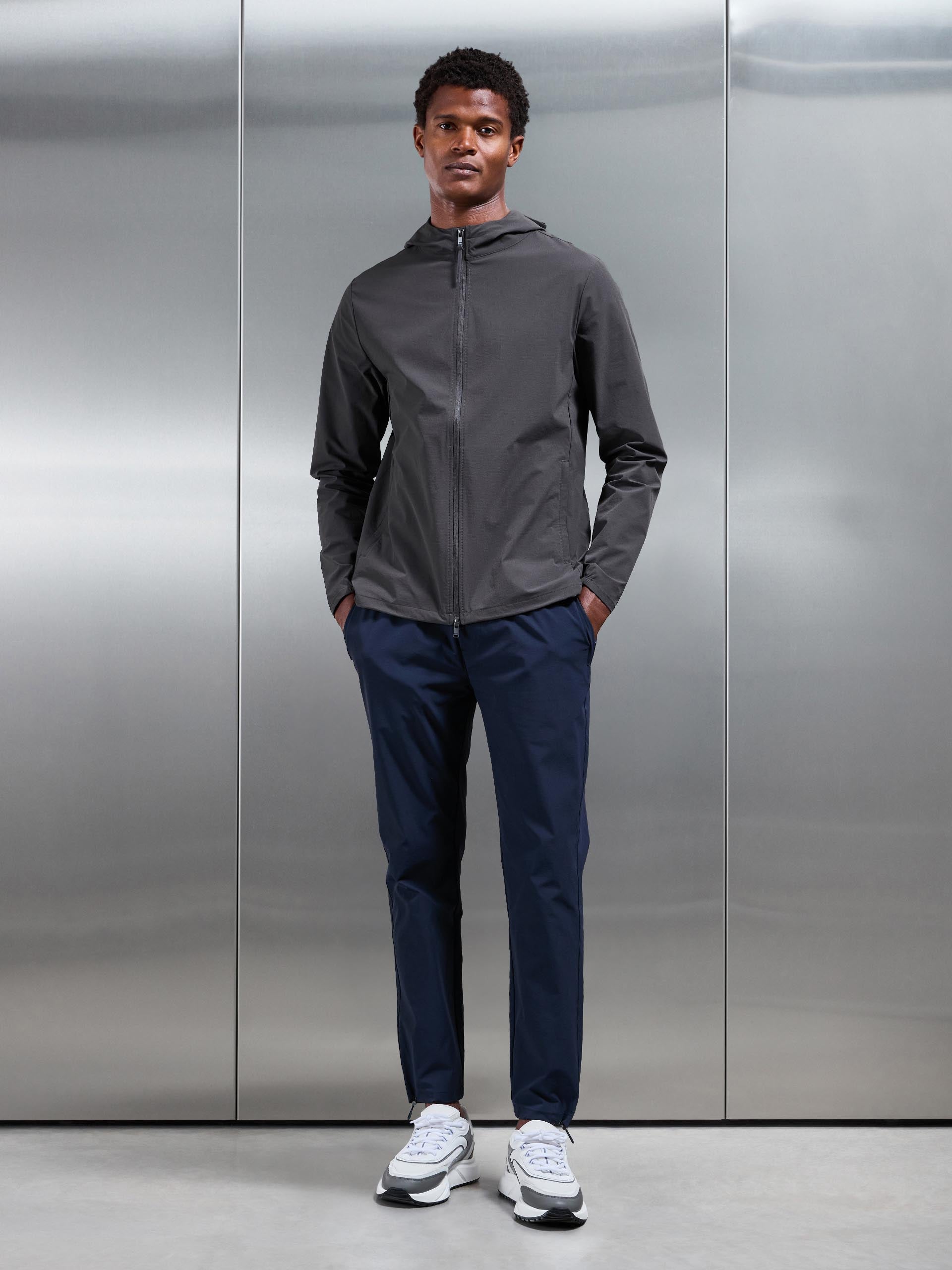 Utility Trackpant in Navy