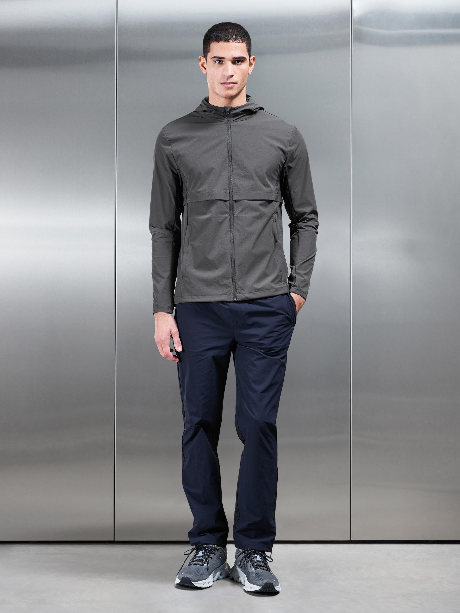 Utility Trail Trackpant in Navy