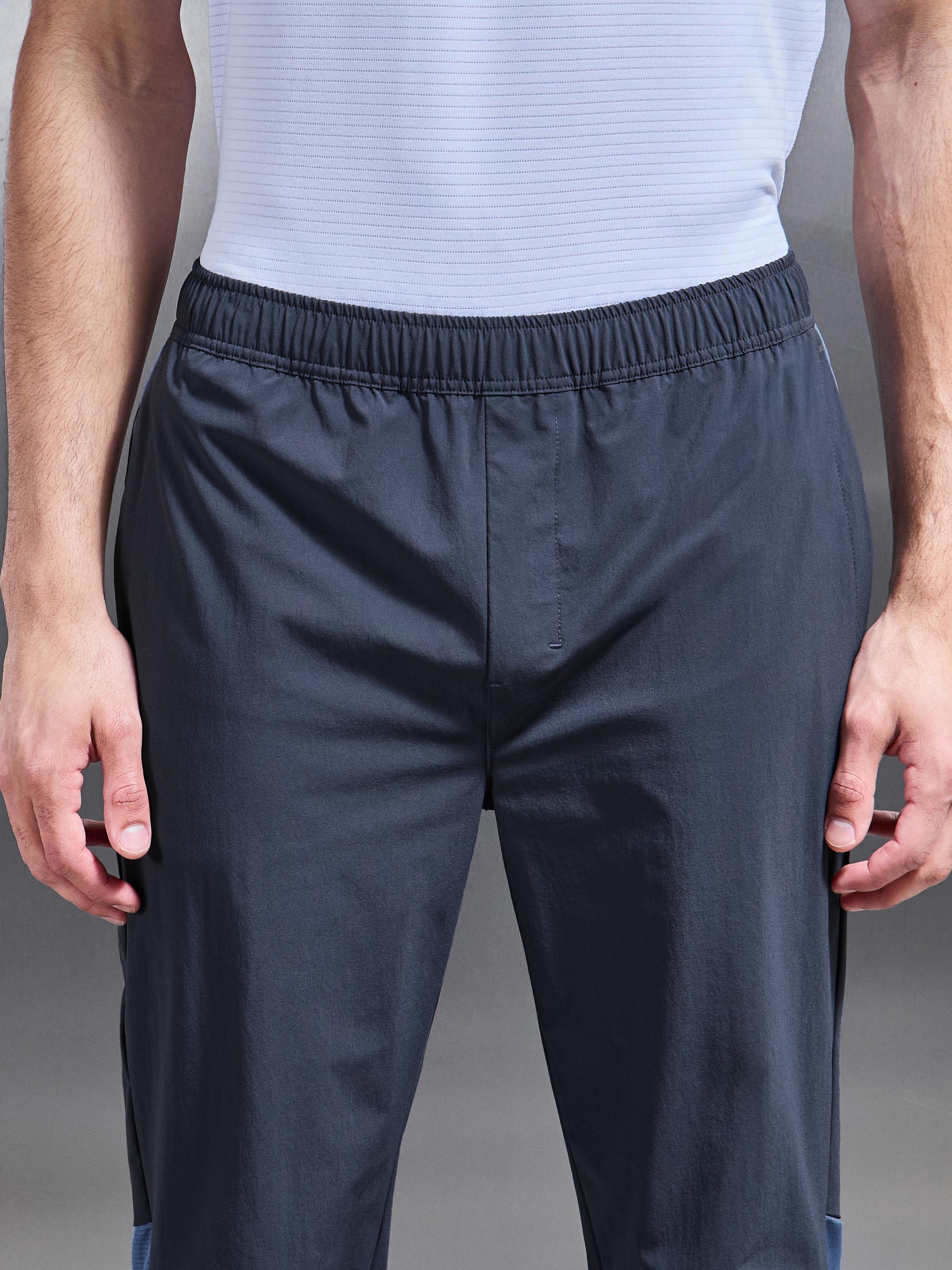 Utility Trail Trackpant in Slate Blue