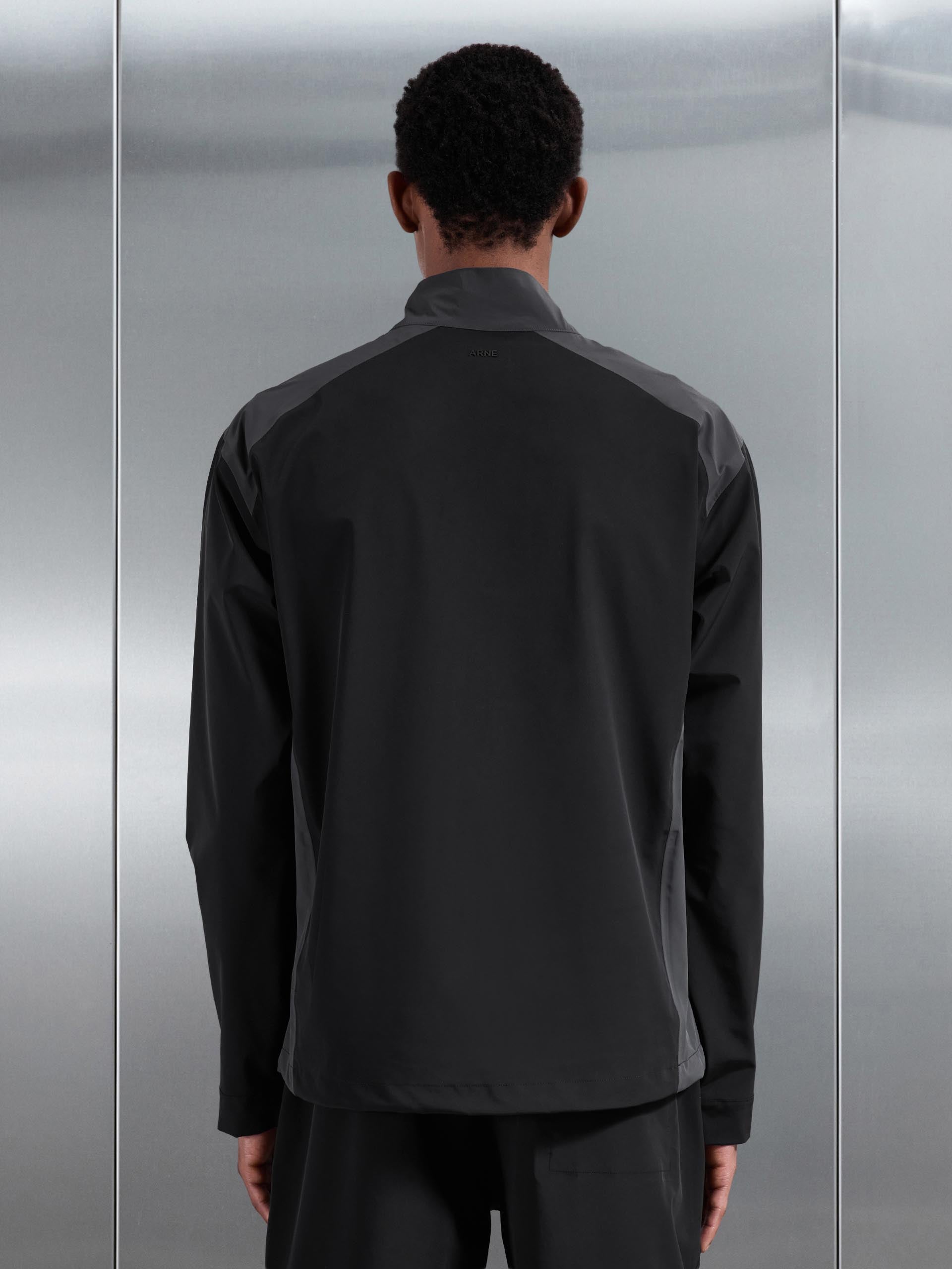 Waterproof Golf Colour Block Half Zip in Black