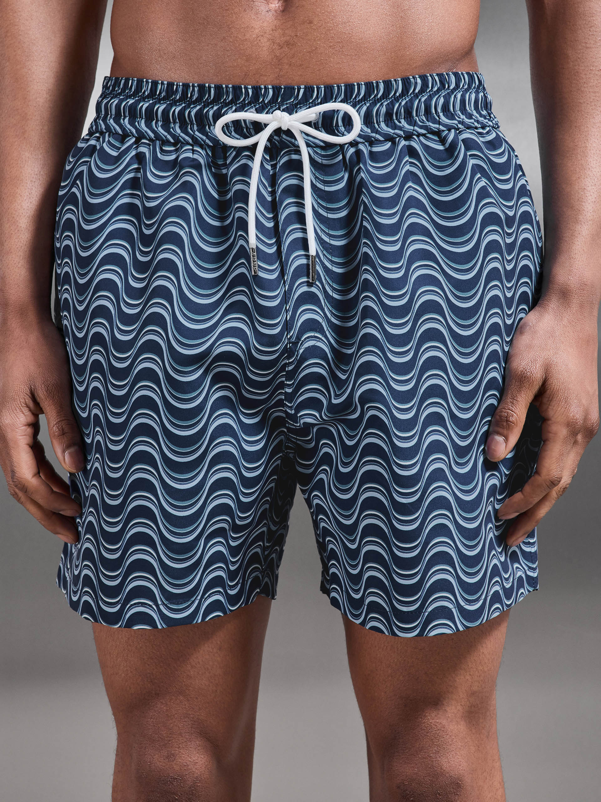 Wave Printed Drawstring Swim Short in Navy