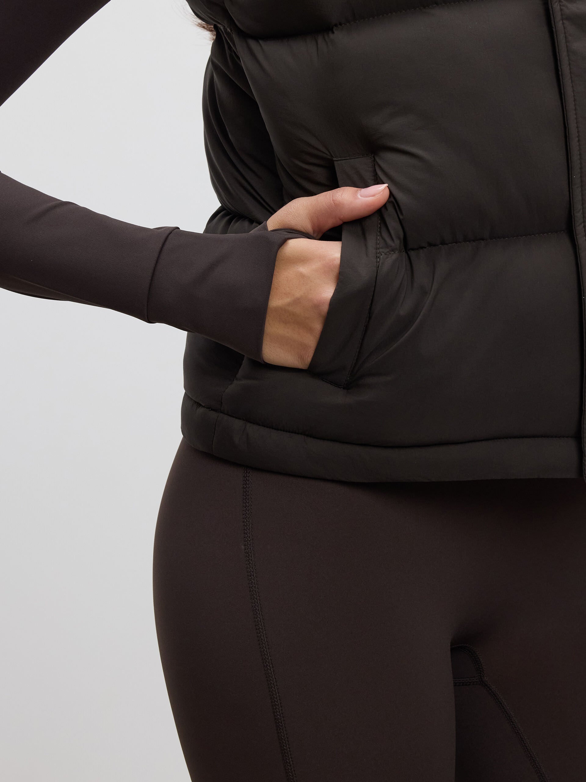 Womens Puffer Gilet in Brown