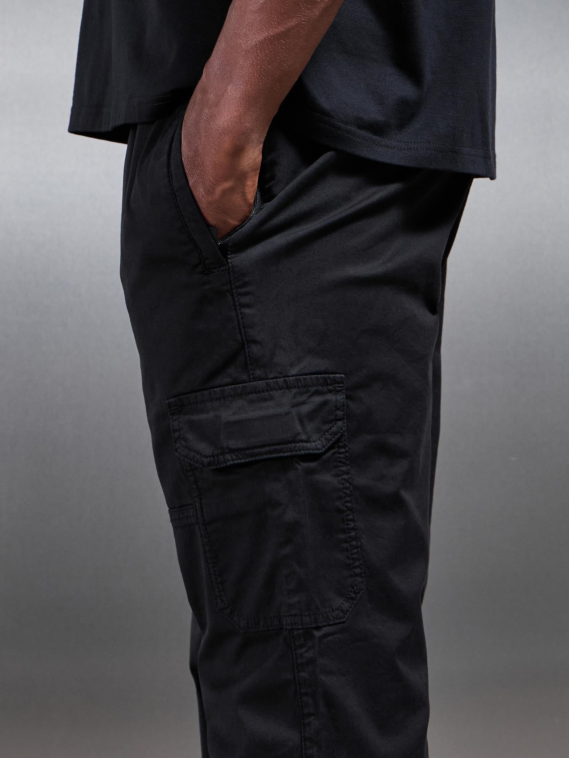 Worker Cargo Pant in Black