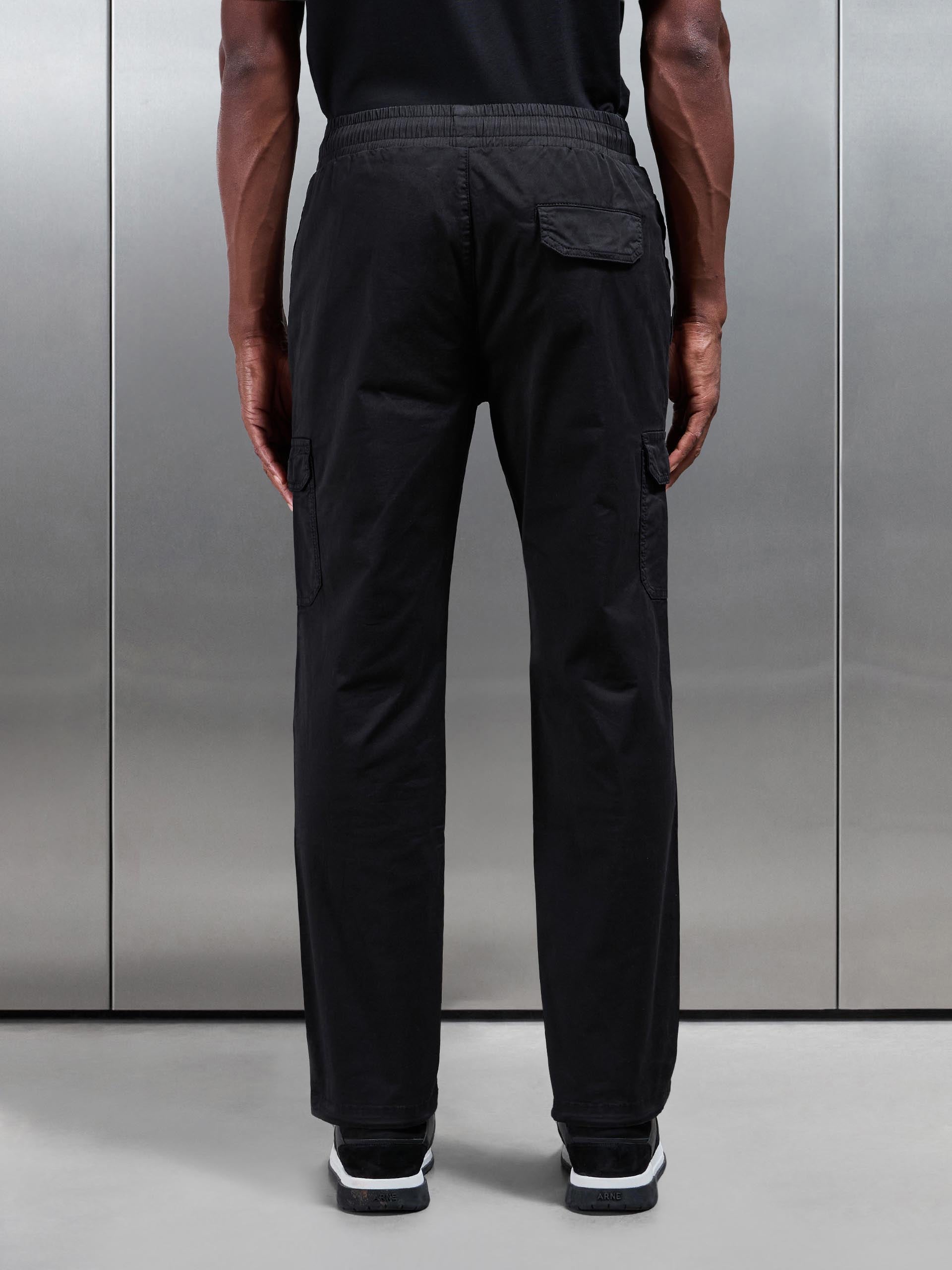 Worker Cargo Pant in Black