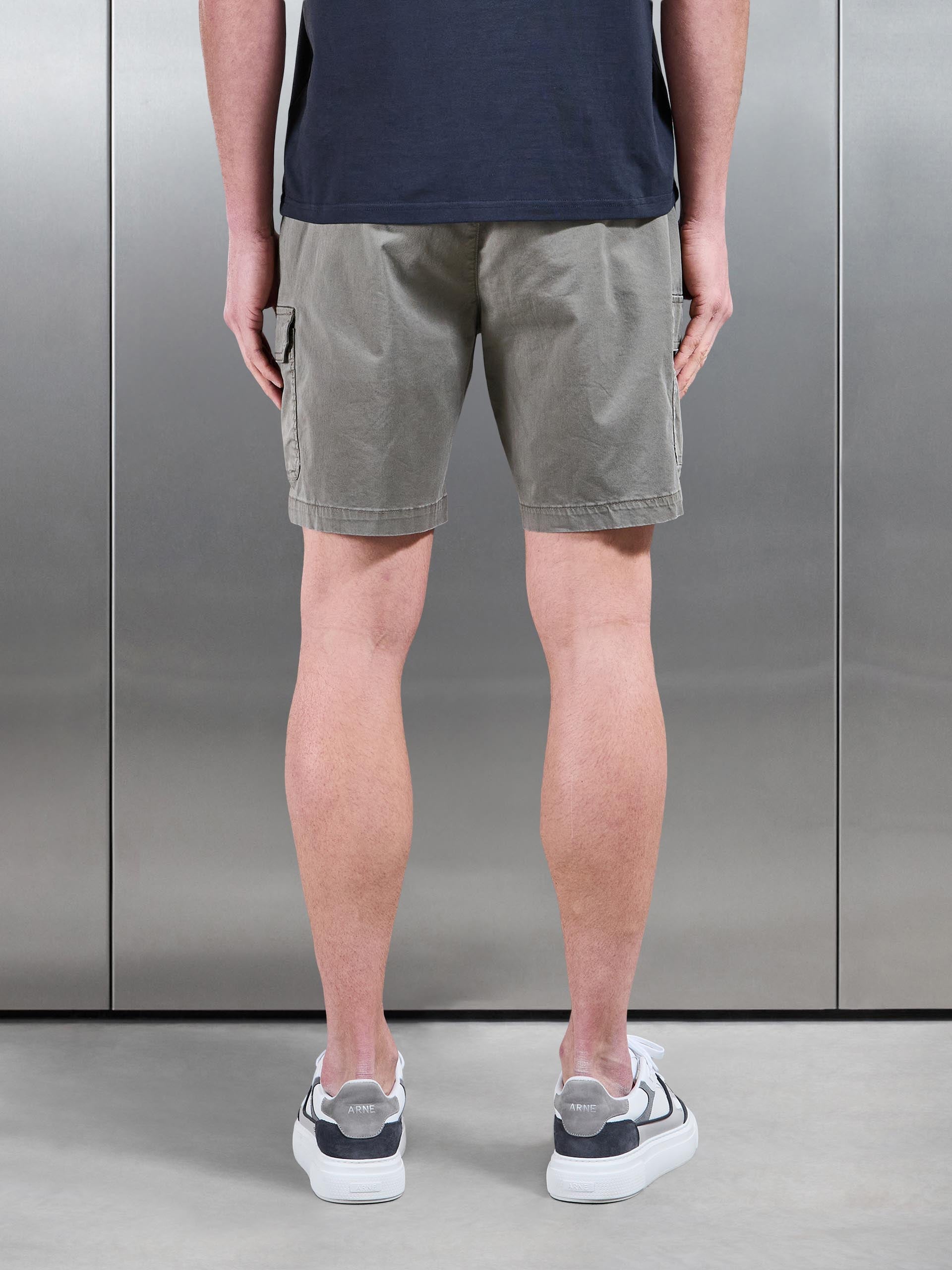 Worker Cargo Short in Olive