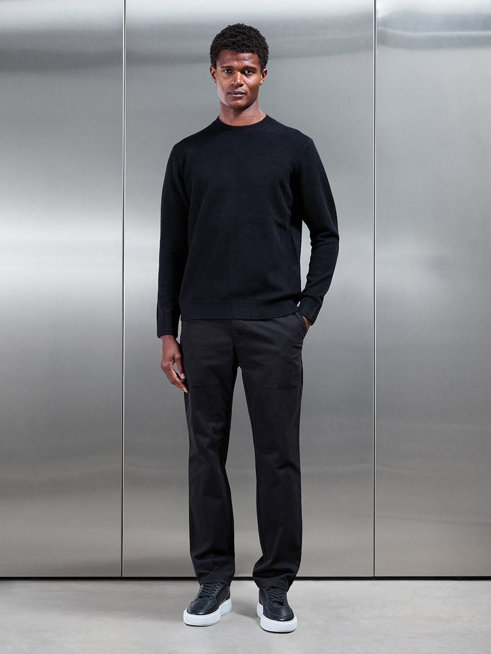 Chunky Wool Sweatshirt in Black