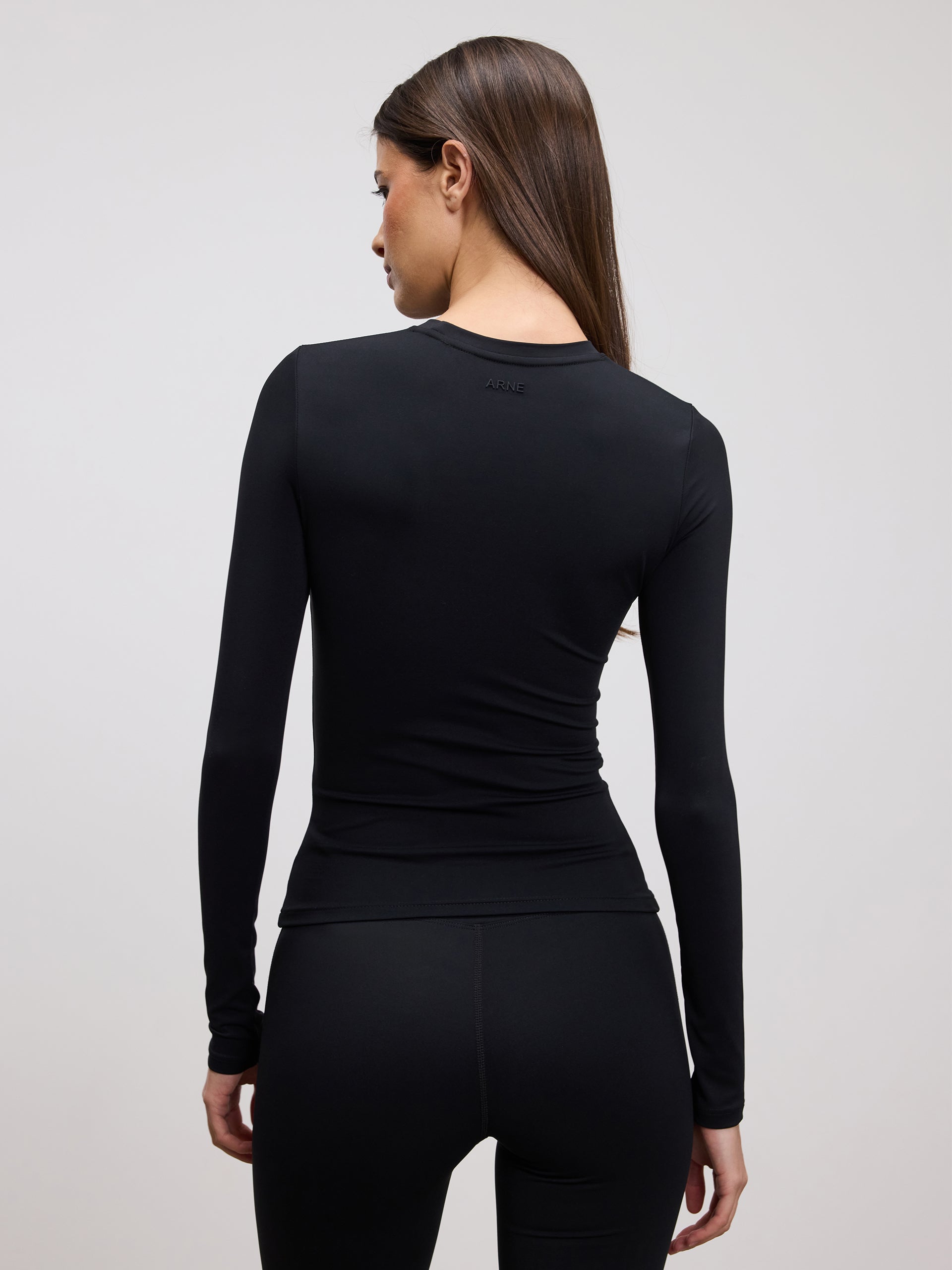 Womens Active Long Sleeve T-Shirt in Black