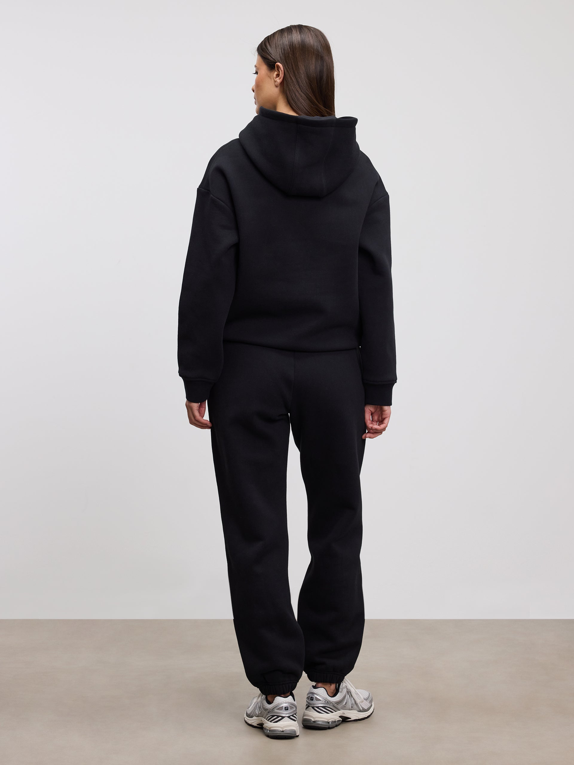 Womens Relaxed Hoodie in Black