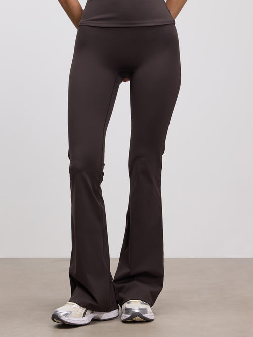 Womens Active Flared Legging in Brown