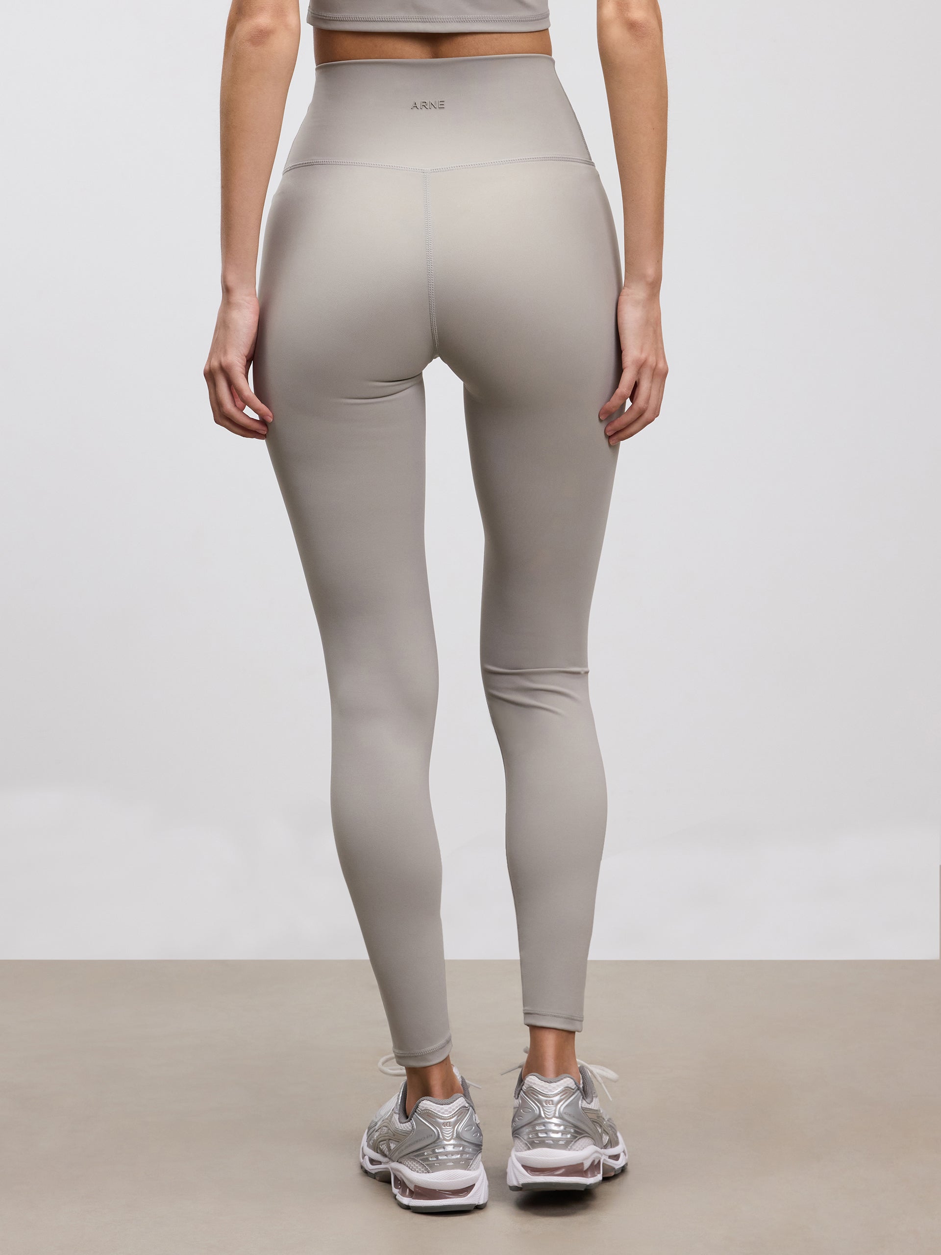 Womens Active Legging in Stone