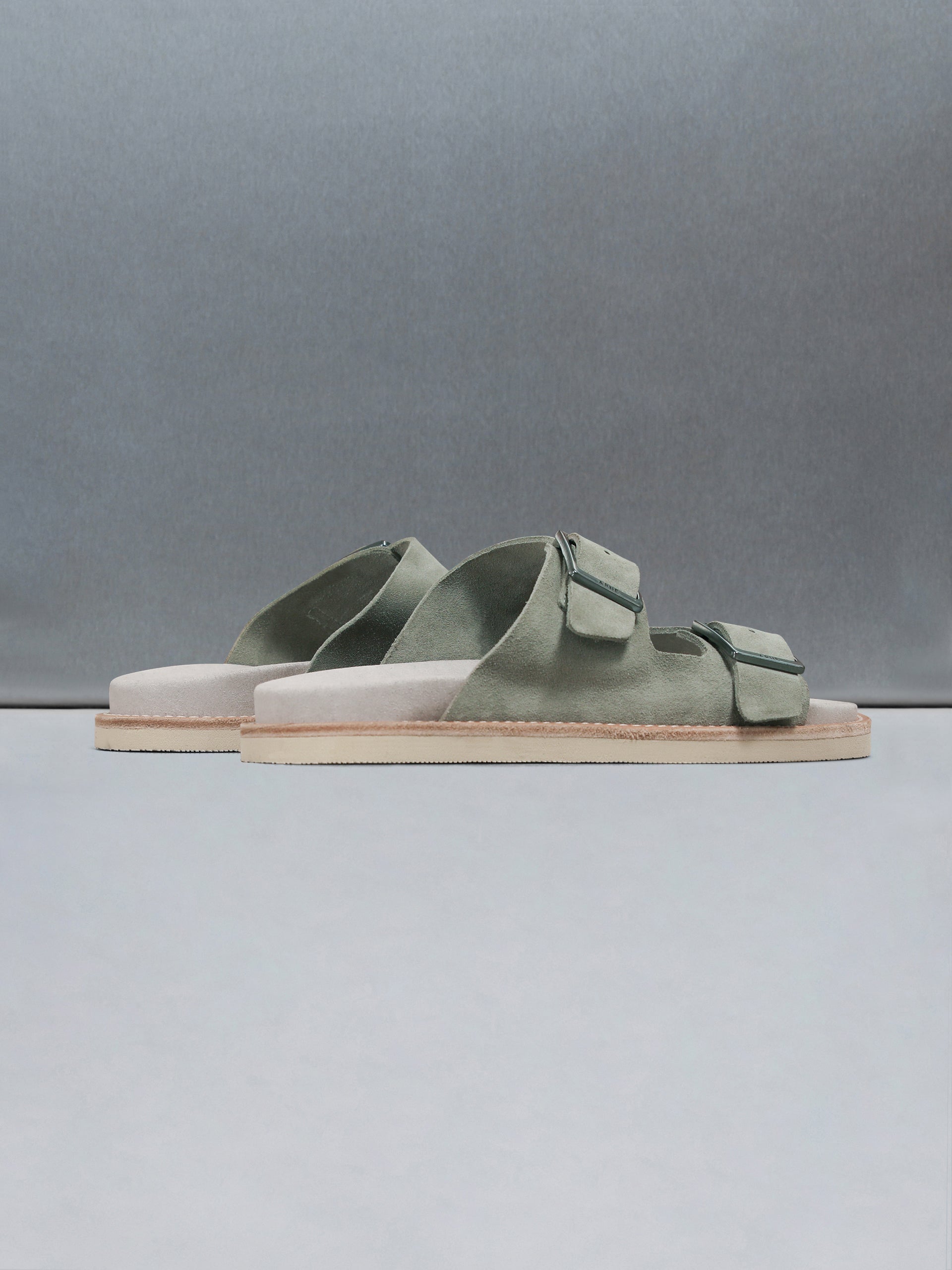 Suede Sandal in Olive