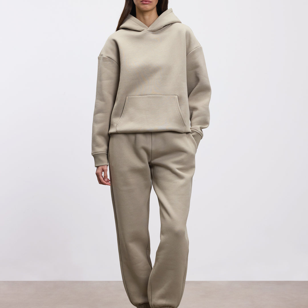 Womens Relaxed Cuffed Jogger in Stone