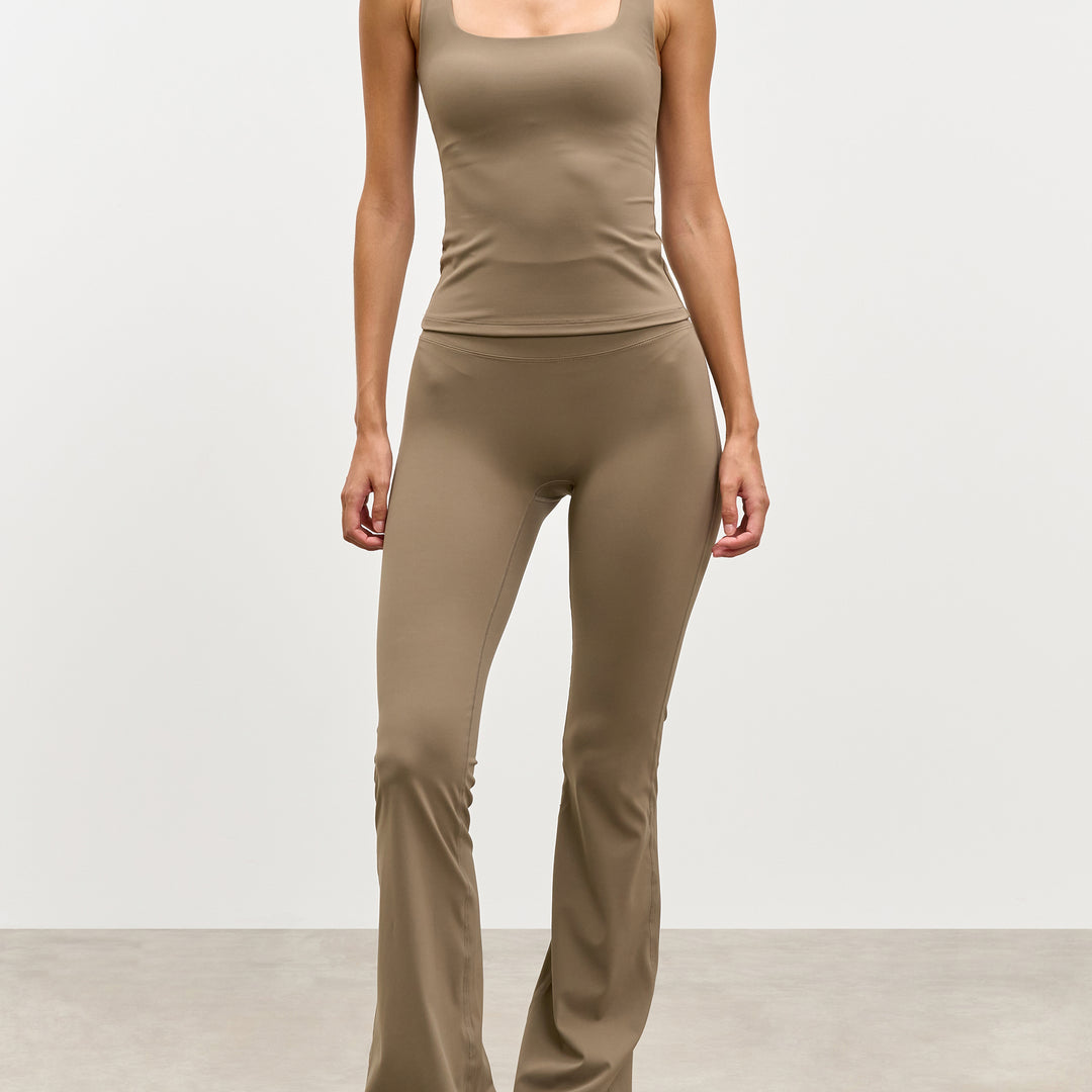 Womens Active Flared Legging in Taupe