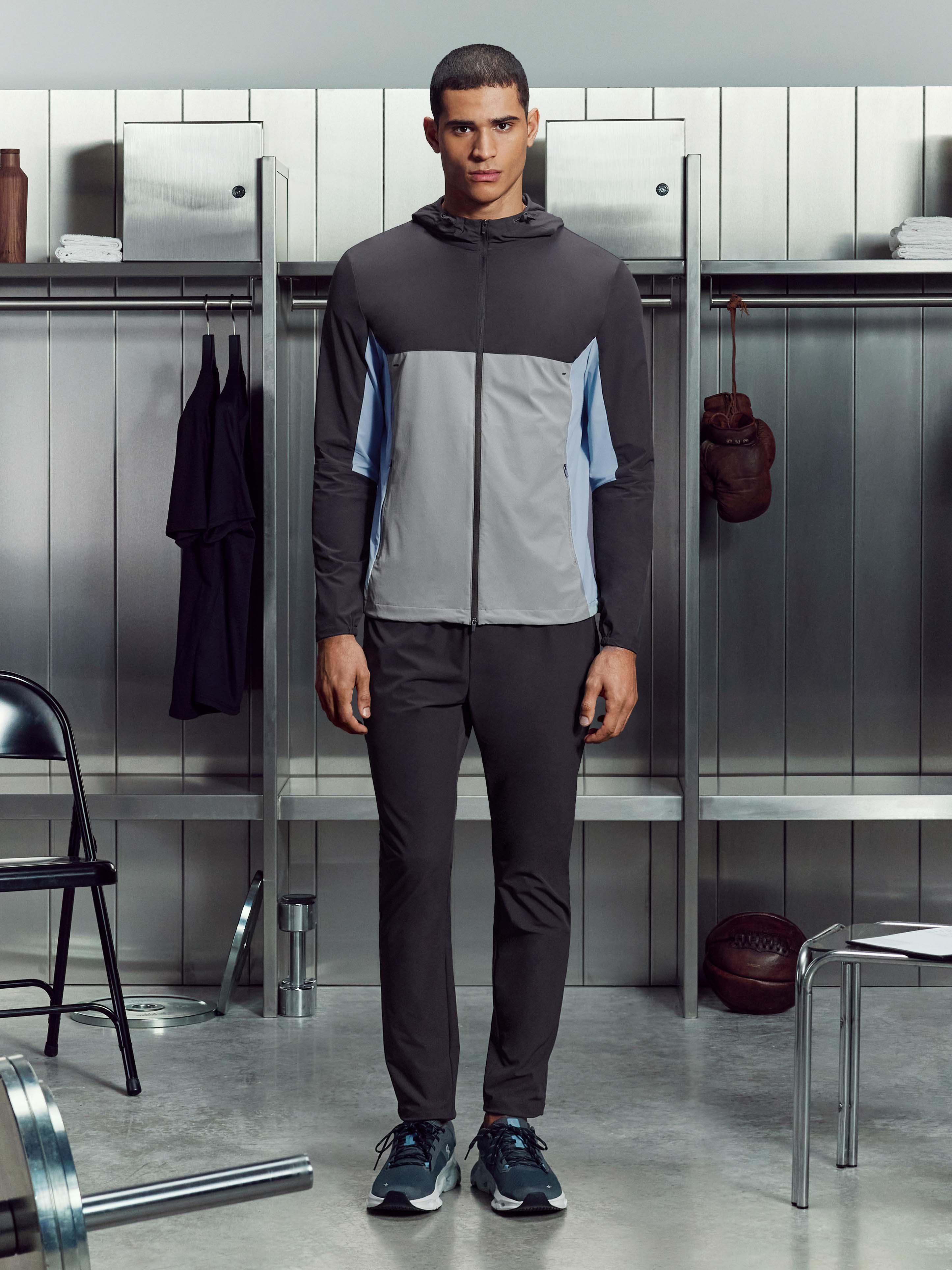 Active Colour Block Windbreaker in Mid Grey