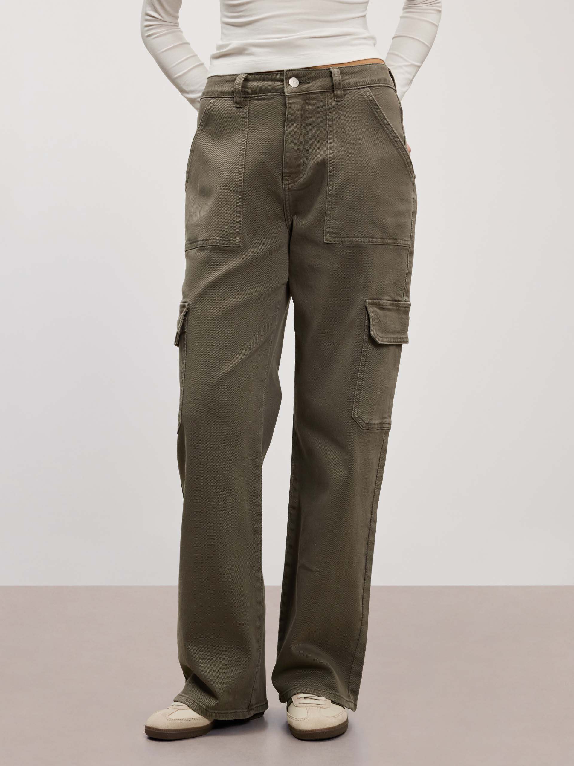 Womens Carpenter Pant in Dark Olive