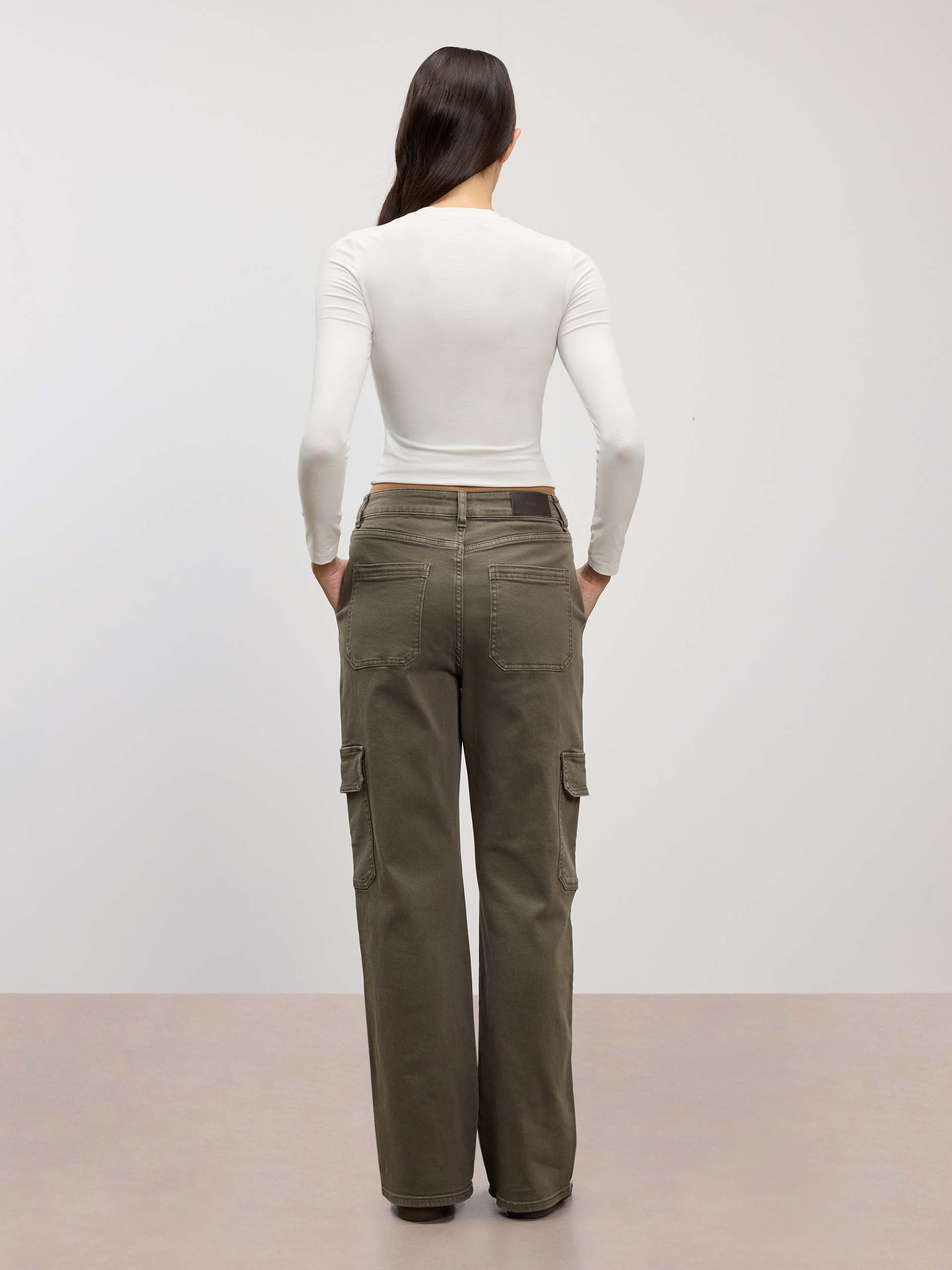 Womens Carpenter Pant in Dark Olive