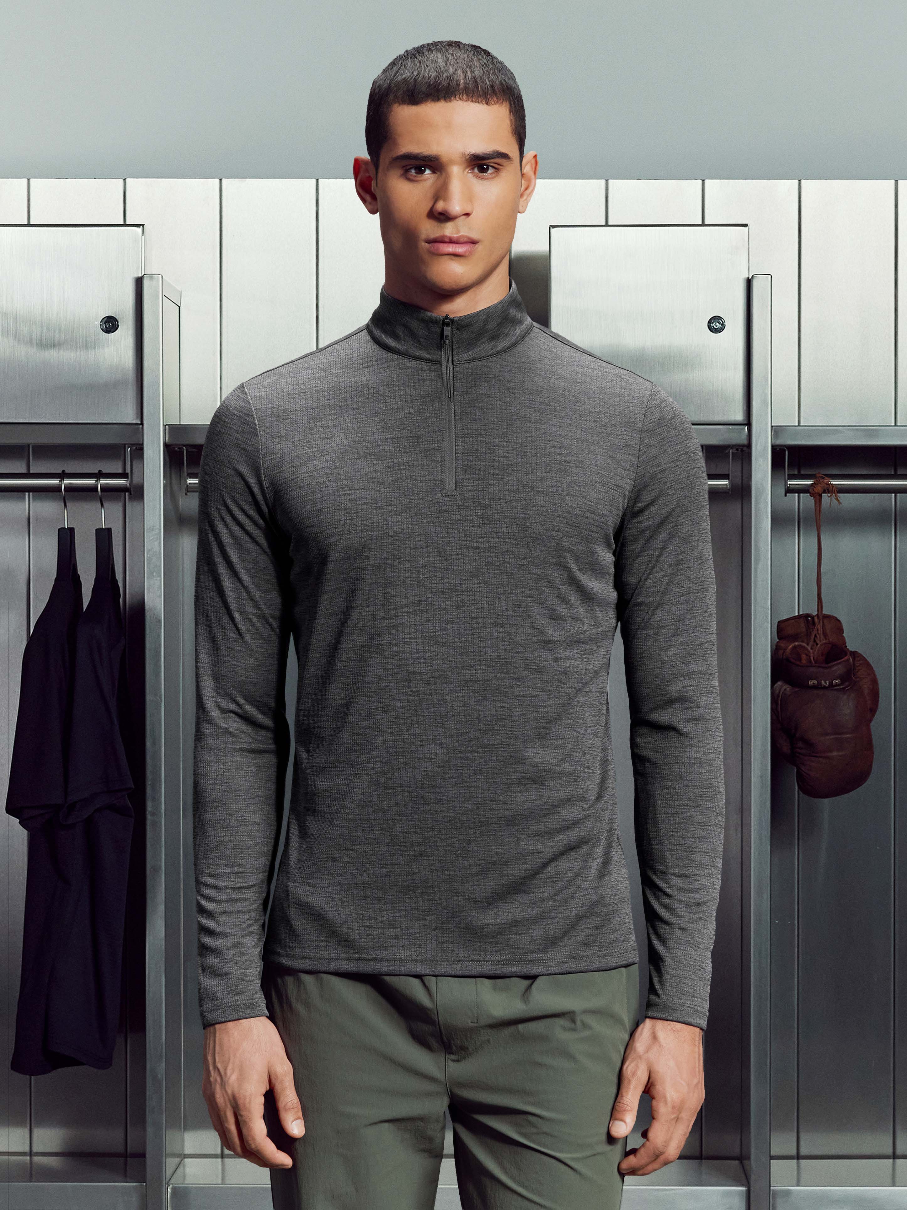 Trail Half Zip in Charcoal