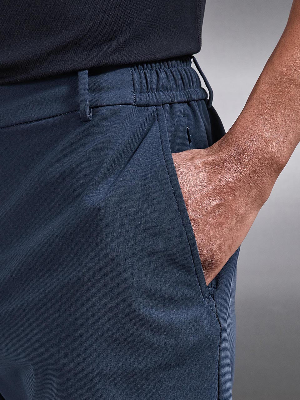 Golf Short in Steel Blue
