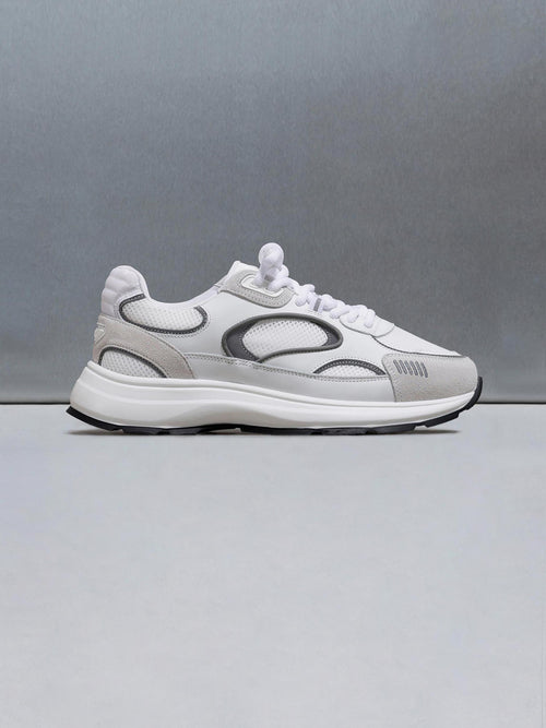 Circuit Trainer in White