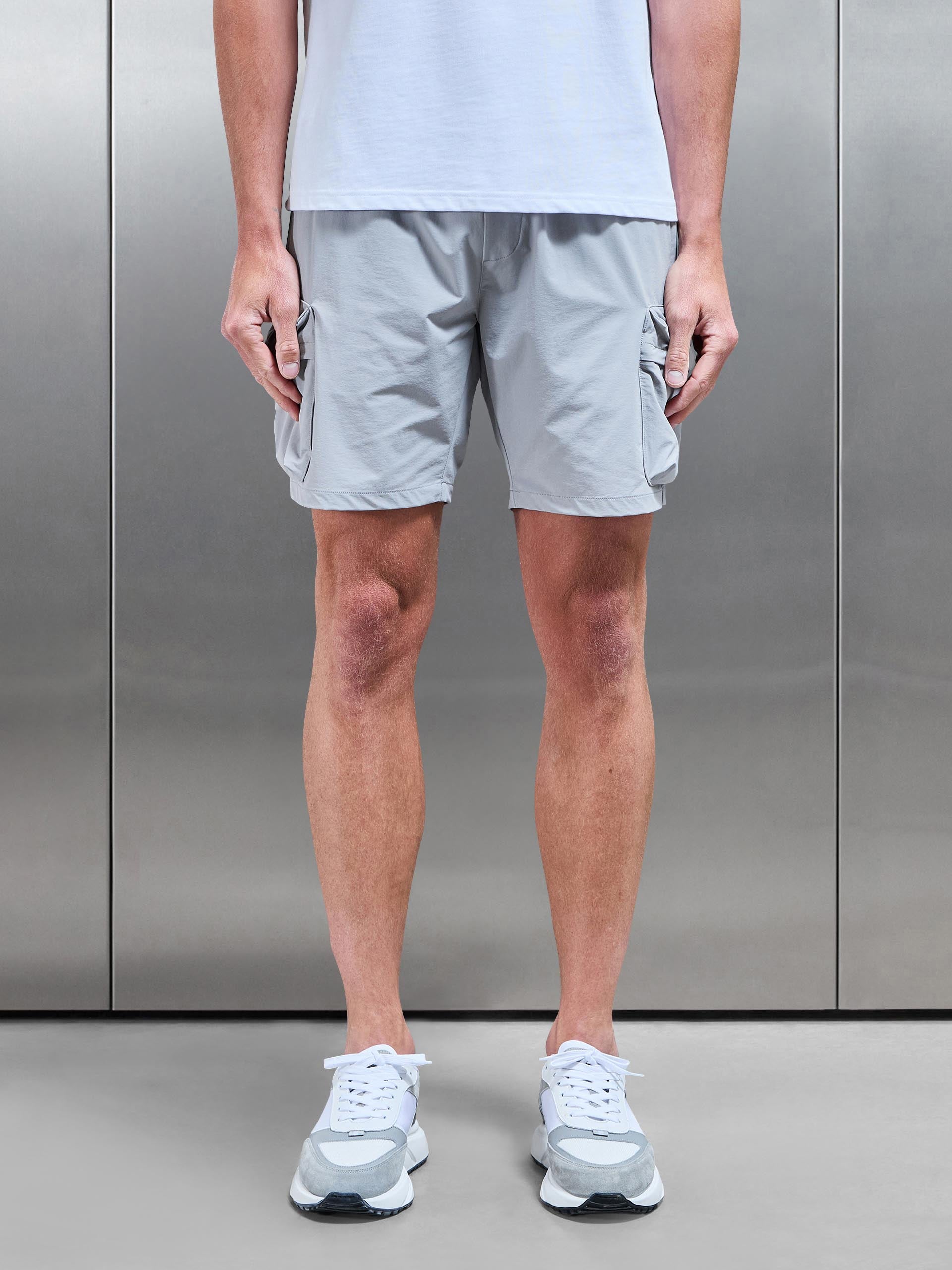 3D Pocket Cargo Short in Mid Grey