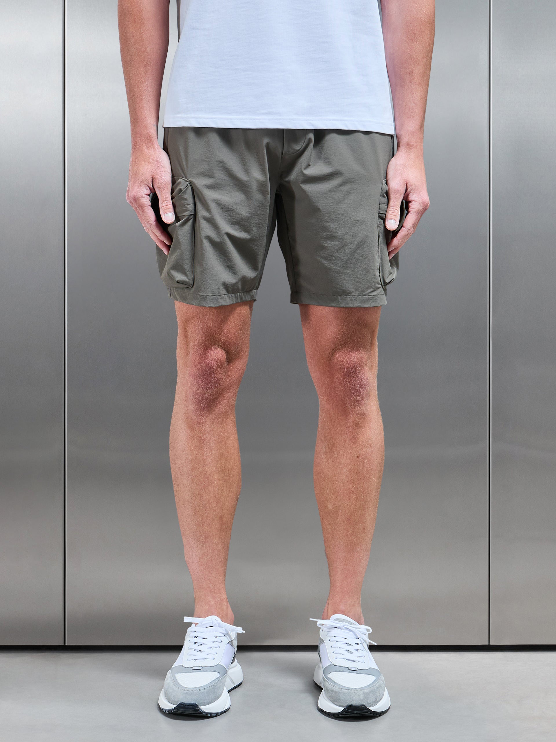 3D Pocket Cargo Short in Olive