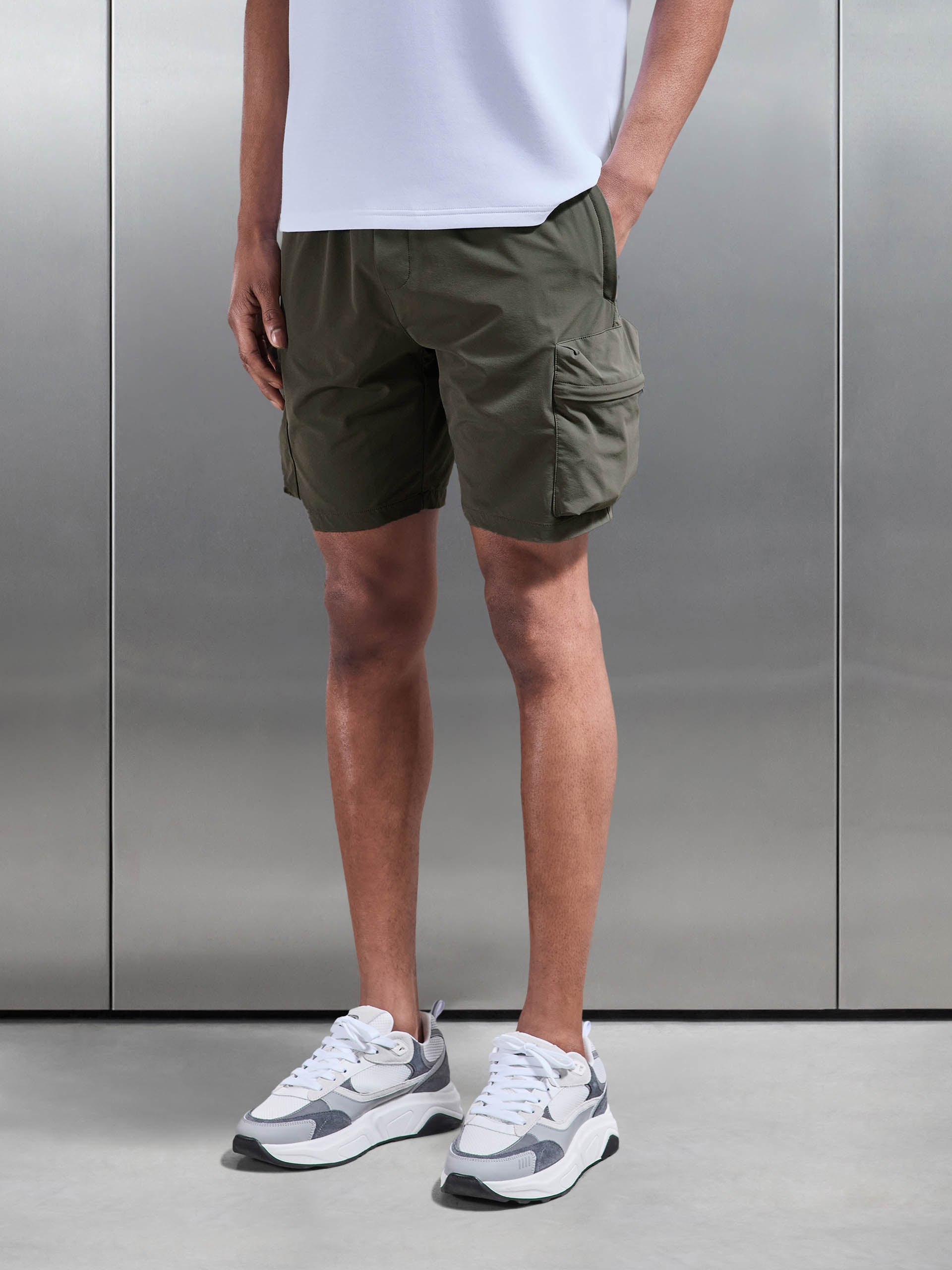 3D Pocket Cargo Short in Olive