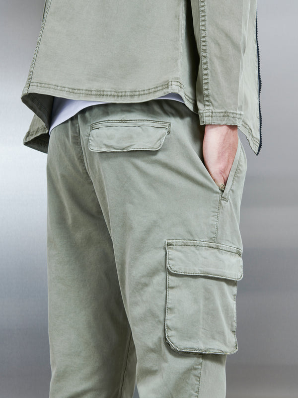 Garment Dye Cotton Cargo Pant in Olive